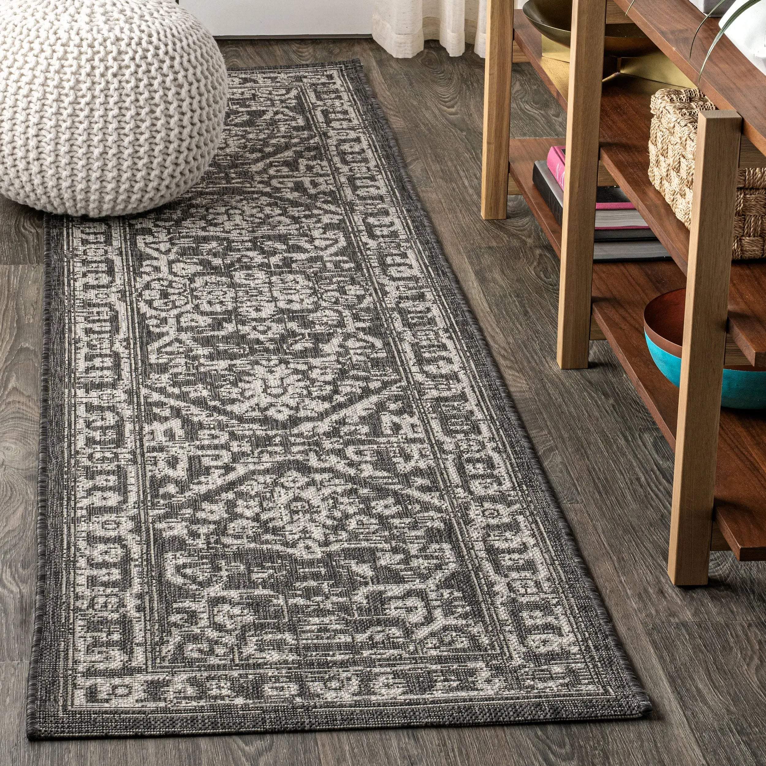 8' Black And Gray Medallion Indoor Outdoor Runner Rug Homeroots Outdoor