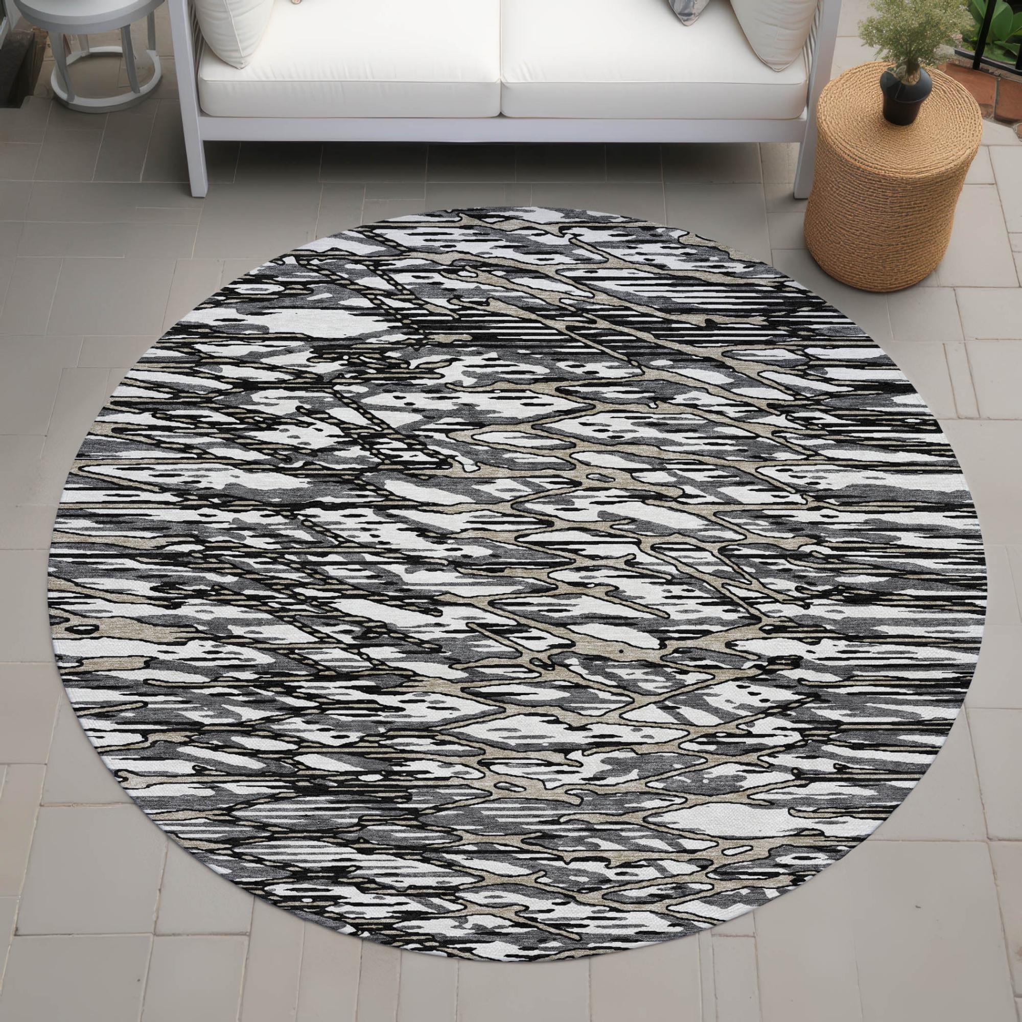 8' Black And Gray Round Abstract Washable Indoor Outdoor Area Rug Homeroots Outdoor