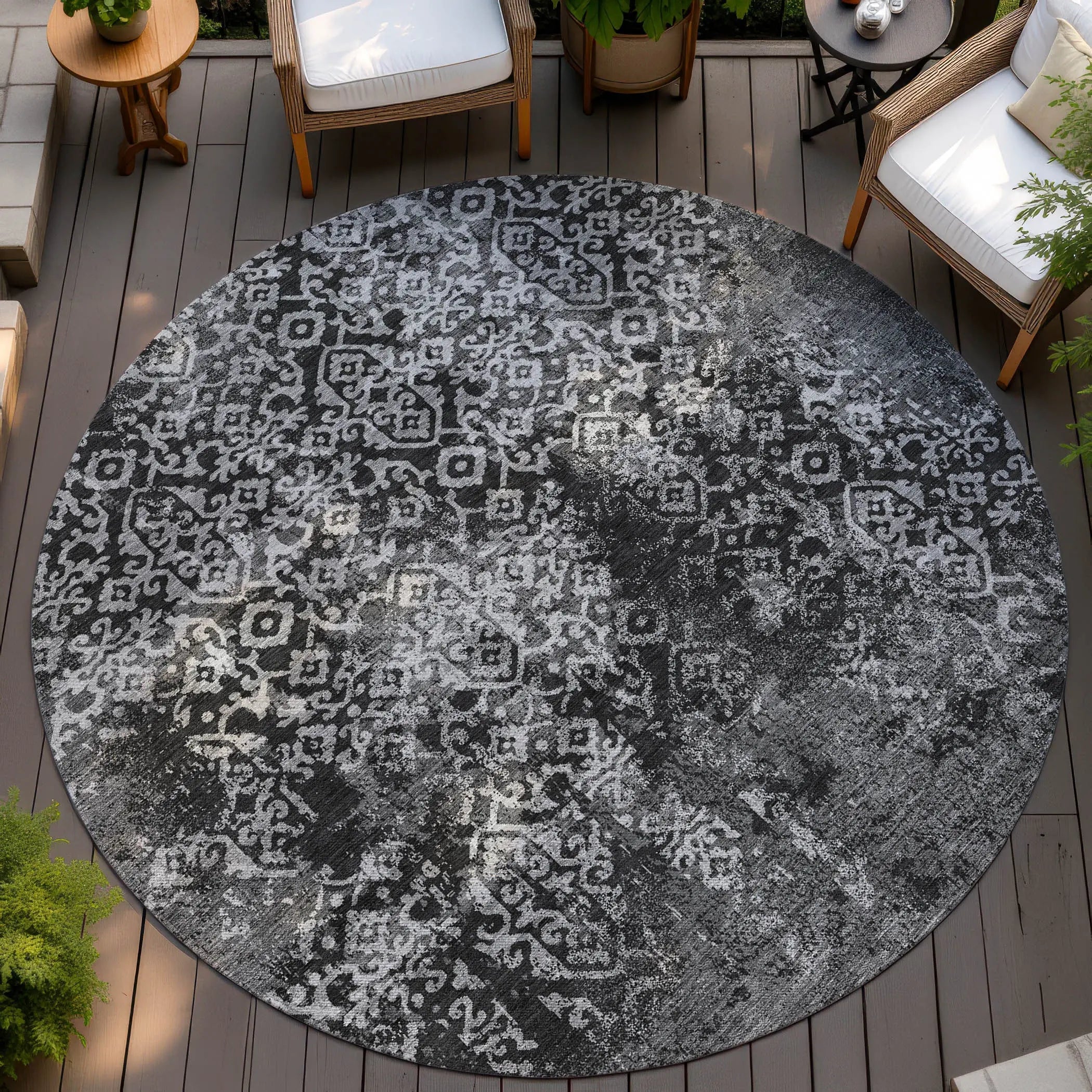 8' Black And Gray Round Oriental Washable Indoor Outdoor Area Rug Homeroots Outdoor