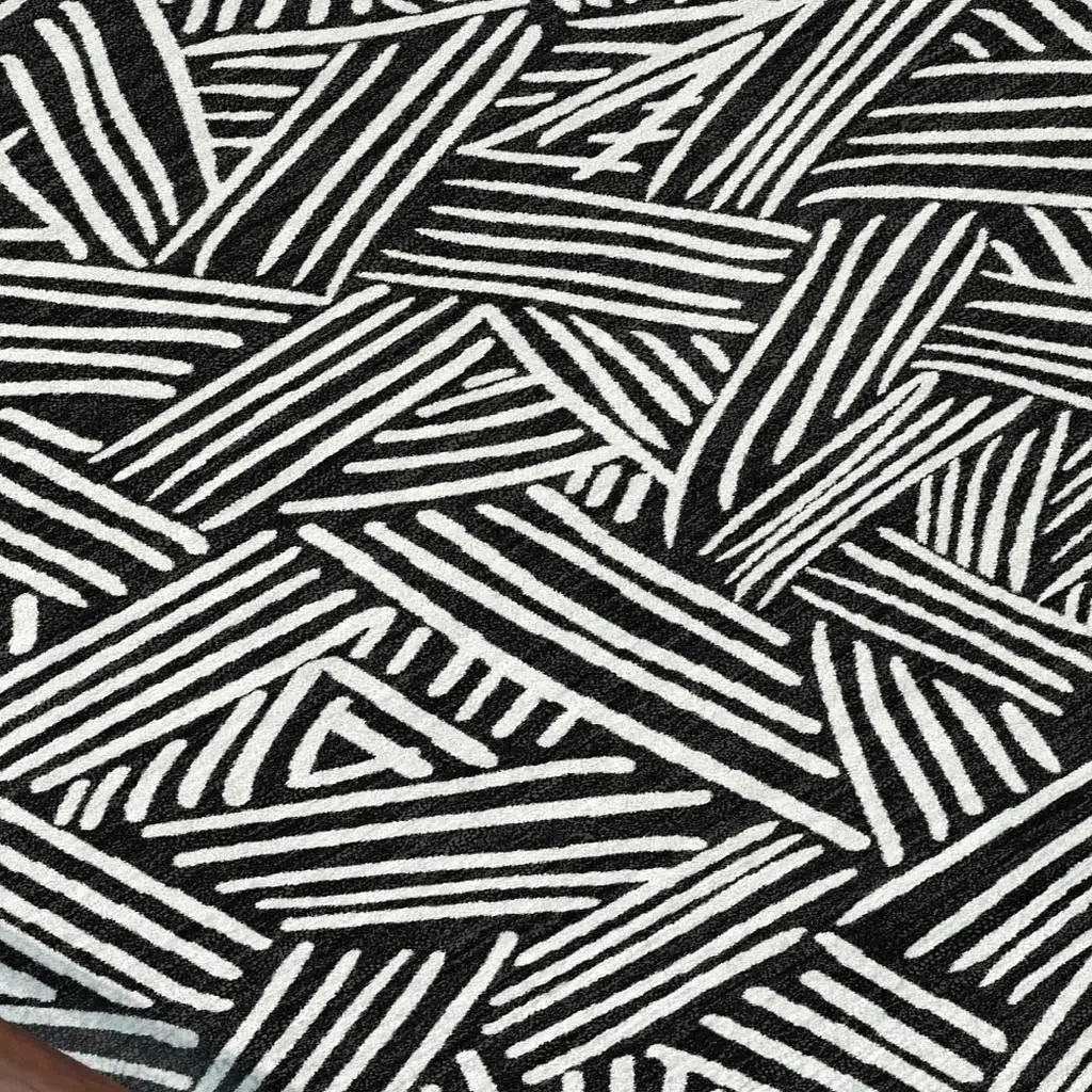 8' Black And Ivory Round Geometric Washable Indoor Outdoor Area Rug Homeroots Outdoor