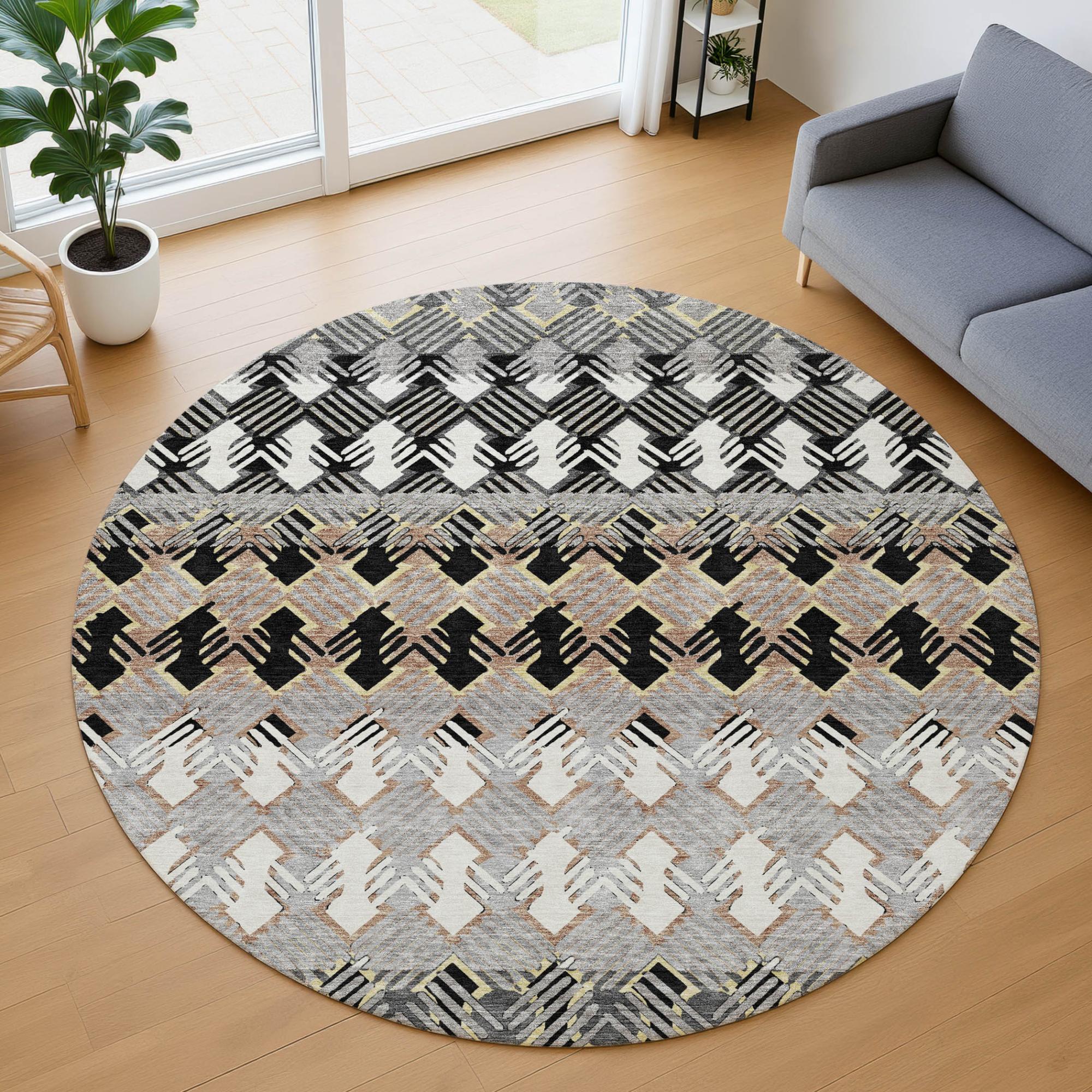 8' Black And Pewter Round Striped Washable Indoor Outdoor Area Rug Homeroots Outdoor