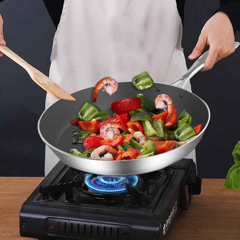 8" Black And Silver Stainless Steel Frying Pan Homeroots Kitchen & Dining