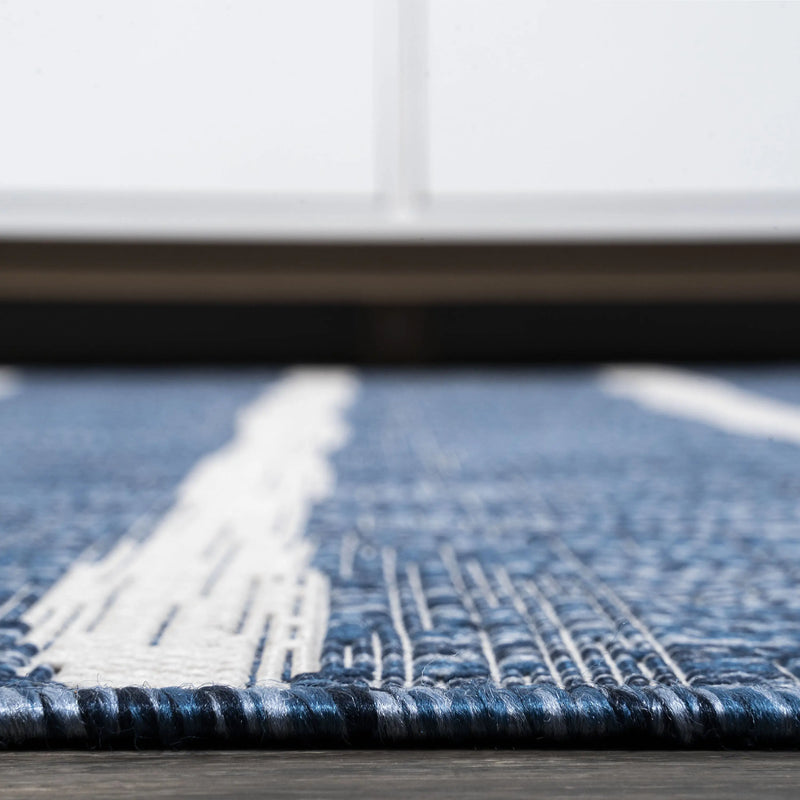 8' Blue And Ivory Round Striped Indoor Outdoor Area Rug Homeroots Outdoor
