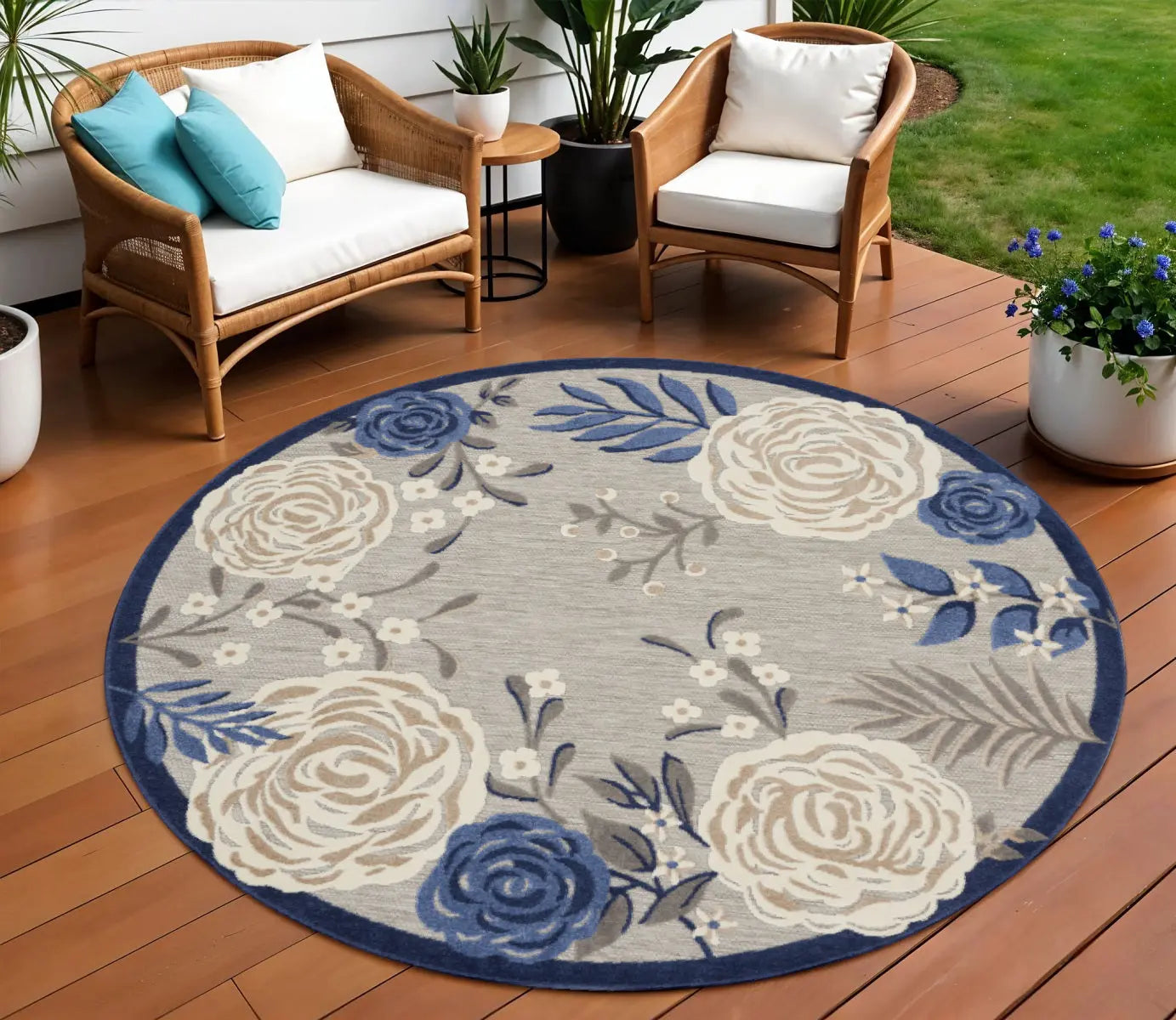 8' Blue and Gray Round Floral Indoor Outdoor Area Rug Homeroots Outdoor