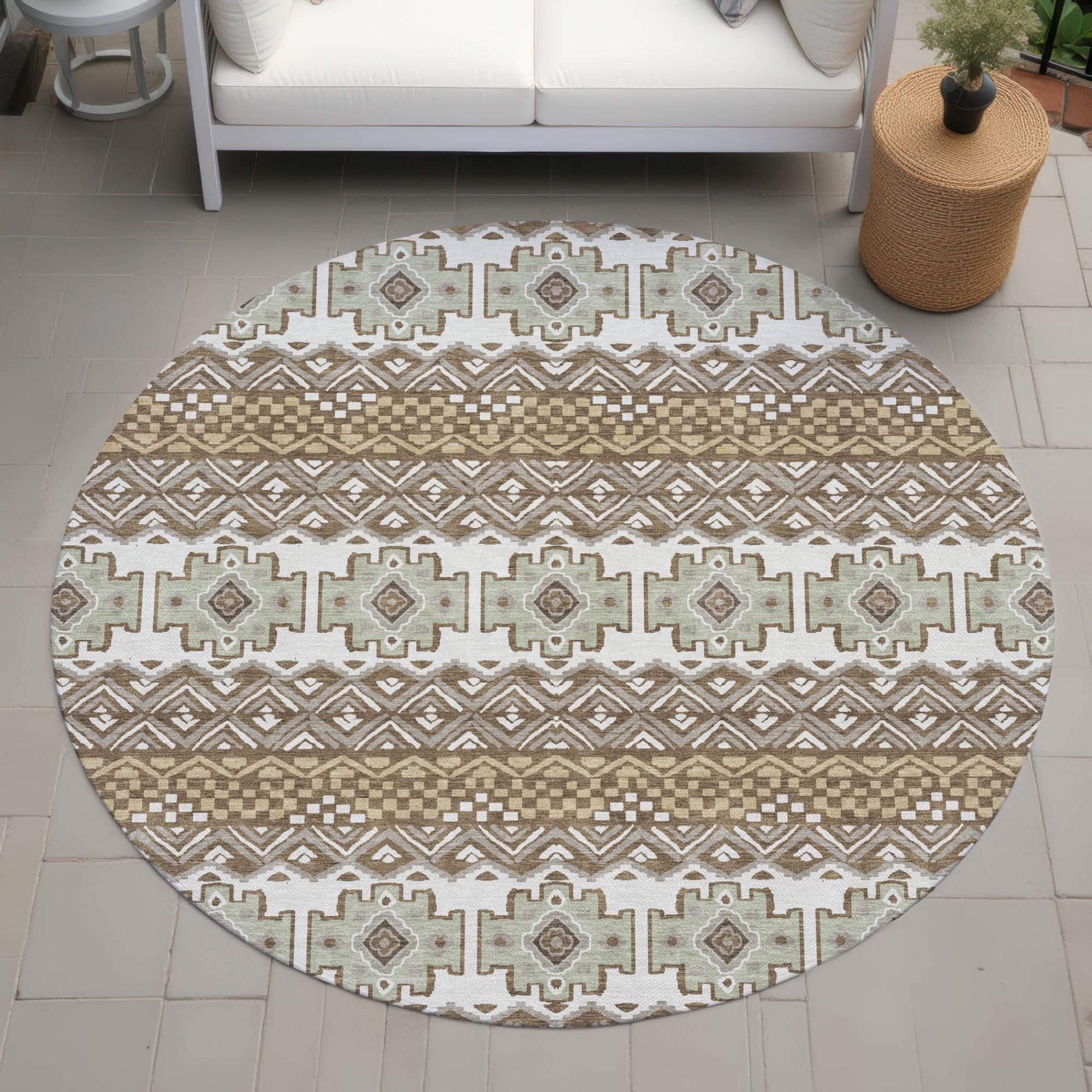 8' Brown And Khaki Round Striped Washable Indoor Outdoor Area Rug Homeroots Outdoor