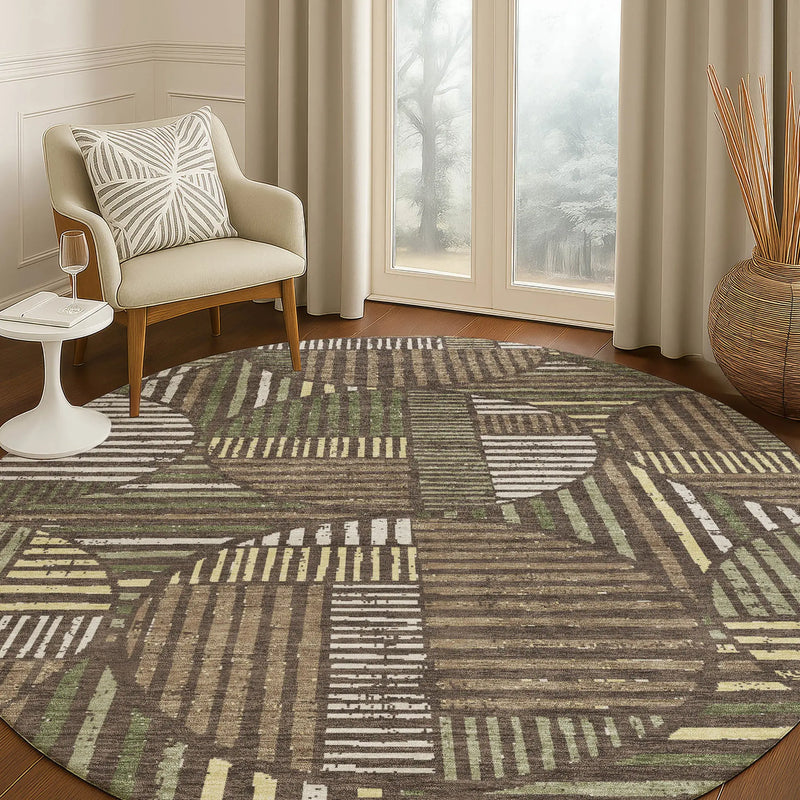 8' Brown And Linen Round Geometric Washable Indoor Outdoor Area Rug Homeroots Outdoor