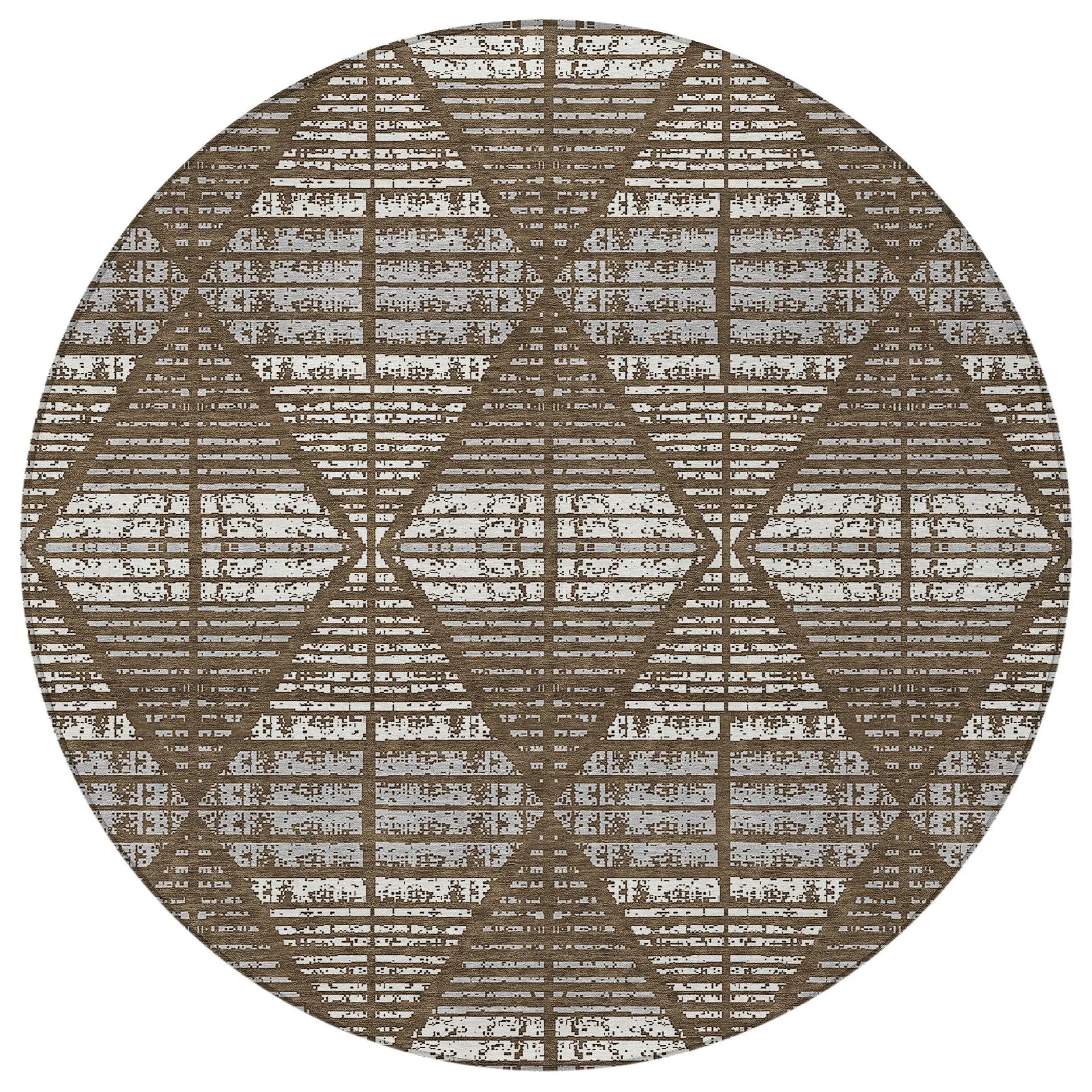 8' Chocolate And Beige Round Geometric Washable Indoor Outdoor Area Rug Homeroots Outdoor