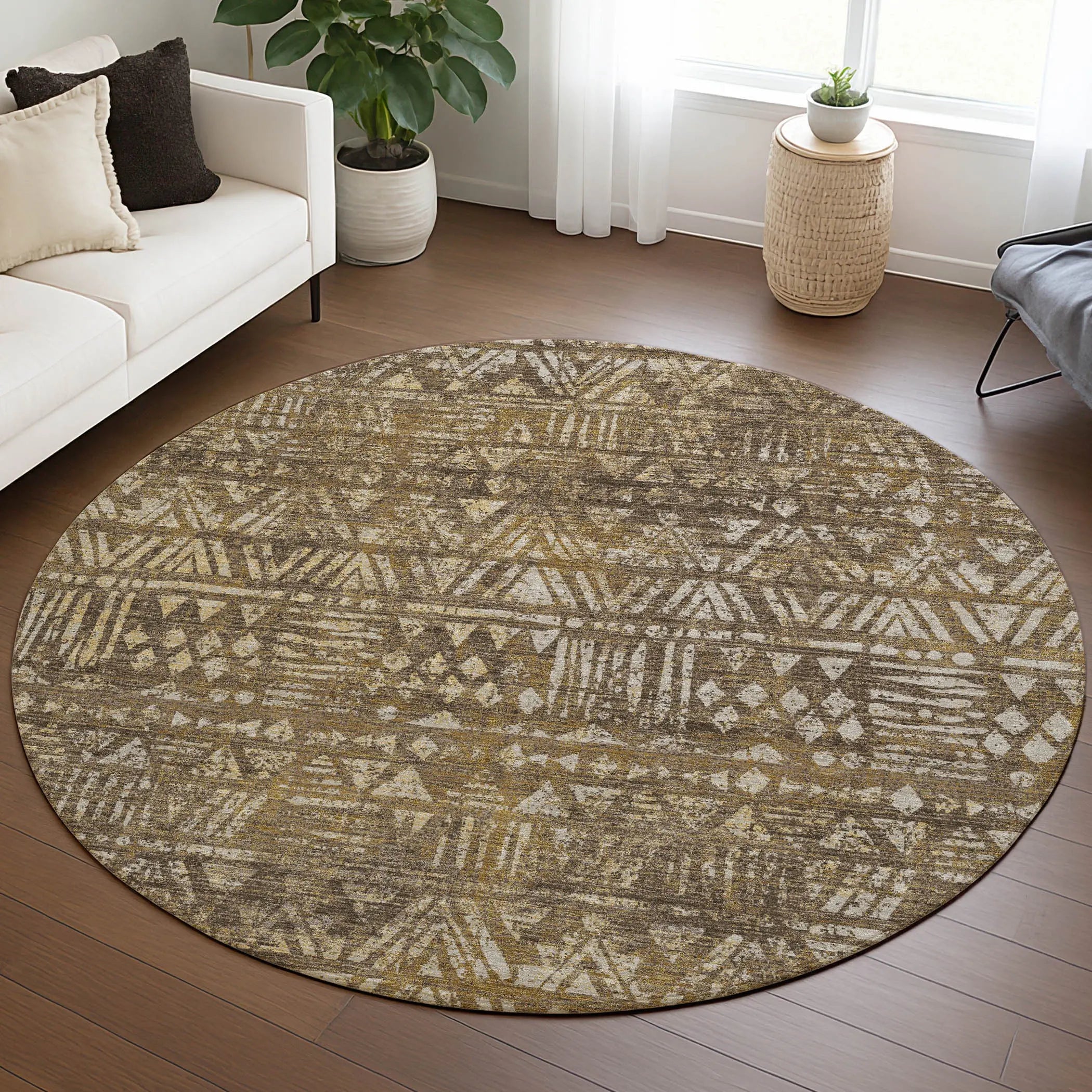 8' Chocolate And Brown Round Geometric Washable Indoor Outdoor Area Rug Homeroots Outdoor