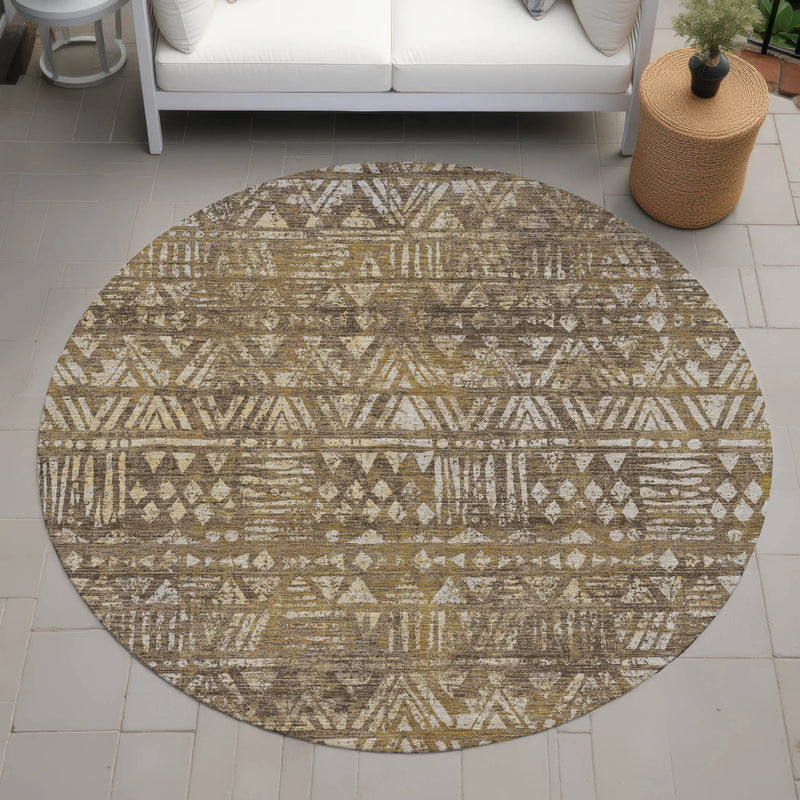 8' Chocolate And Brown Round Geometric Washable Indoor Outdoor Area Rug Homeroots Outdoor