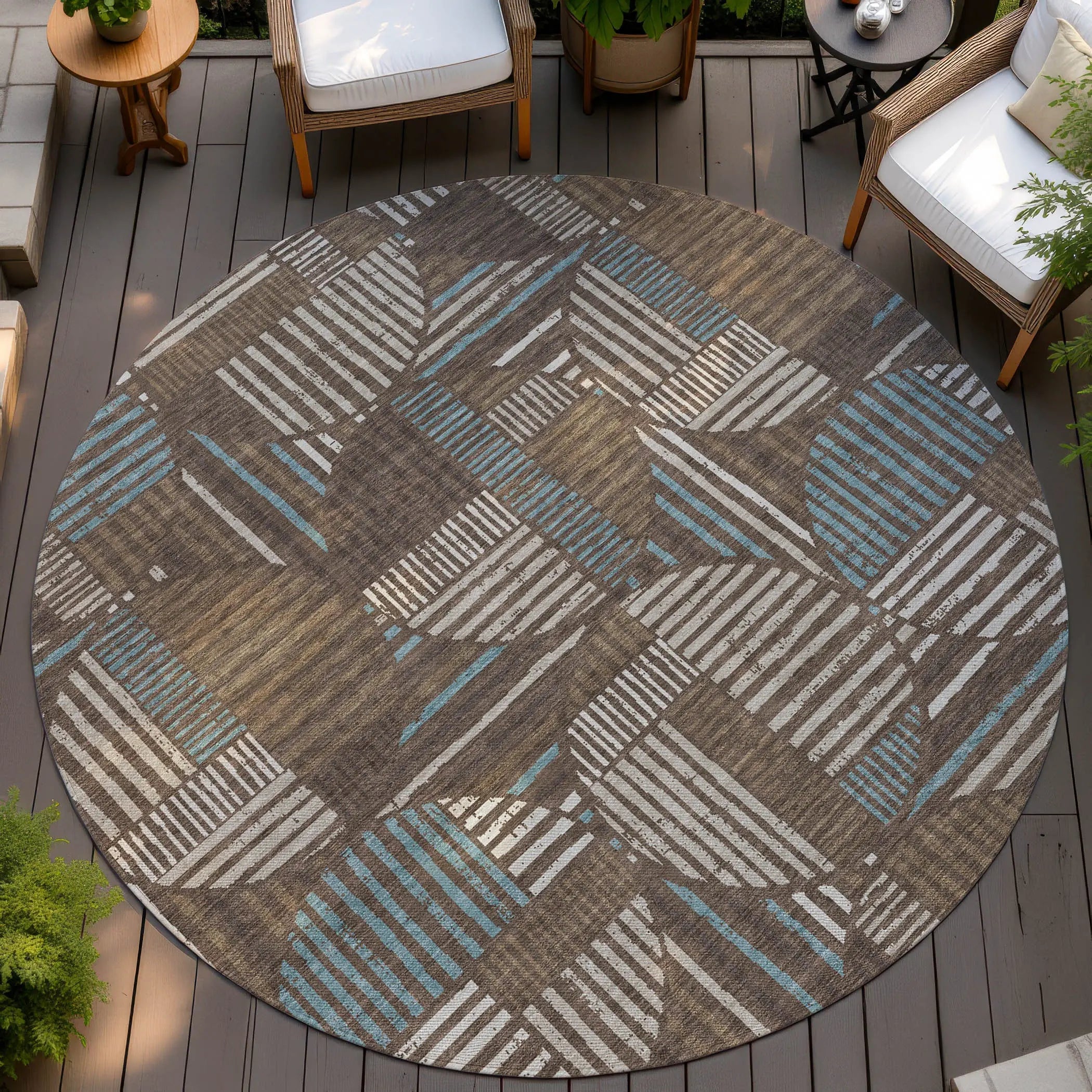 8' Coffee And Graphite Round Geometric Washable Indoor Outdoor Area Rug Homeroots Outdoor