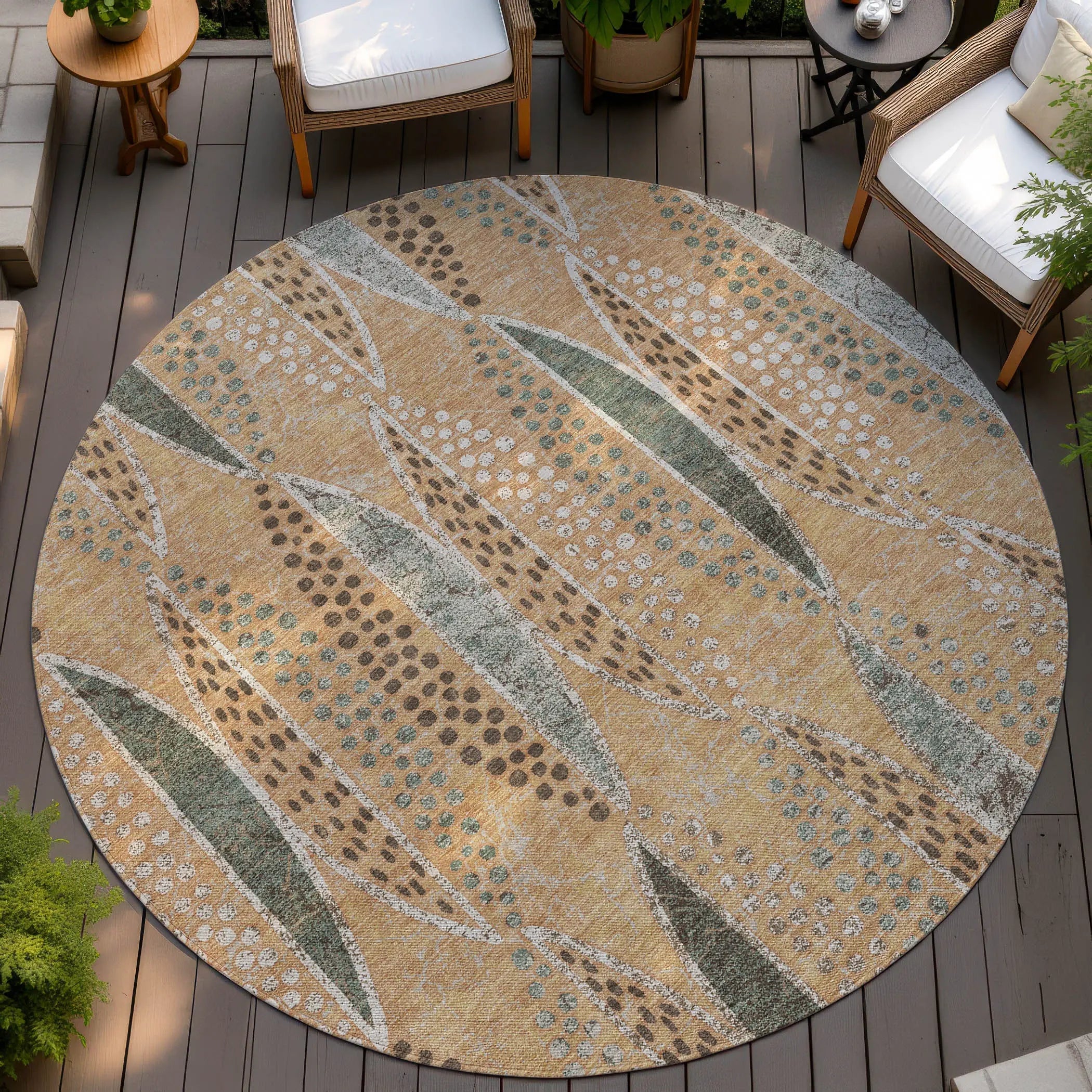 8' Copper And Beige Round Geometric Washable Indoor Outdoor Area Rug Homeroots Outdoor