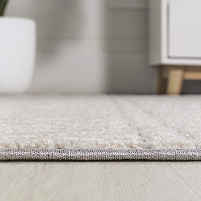 8' Cream And Gray Trellis Indoor Outdoor Runner Rug - GreatEagleInc