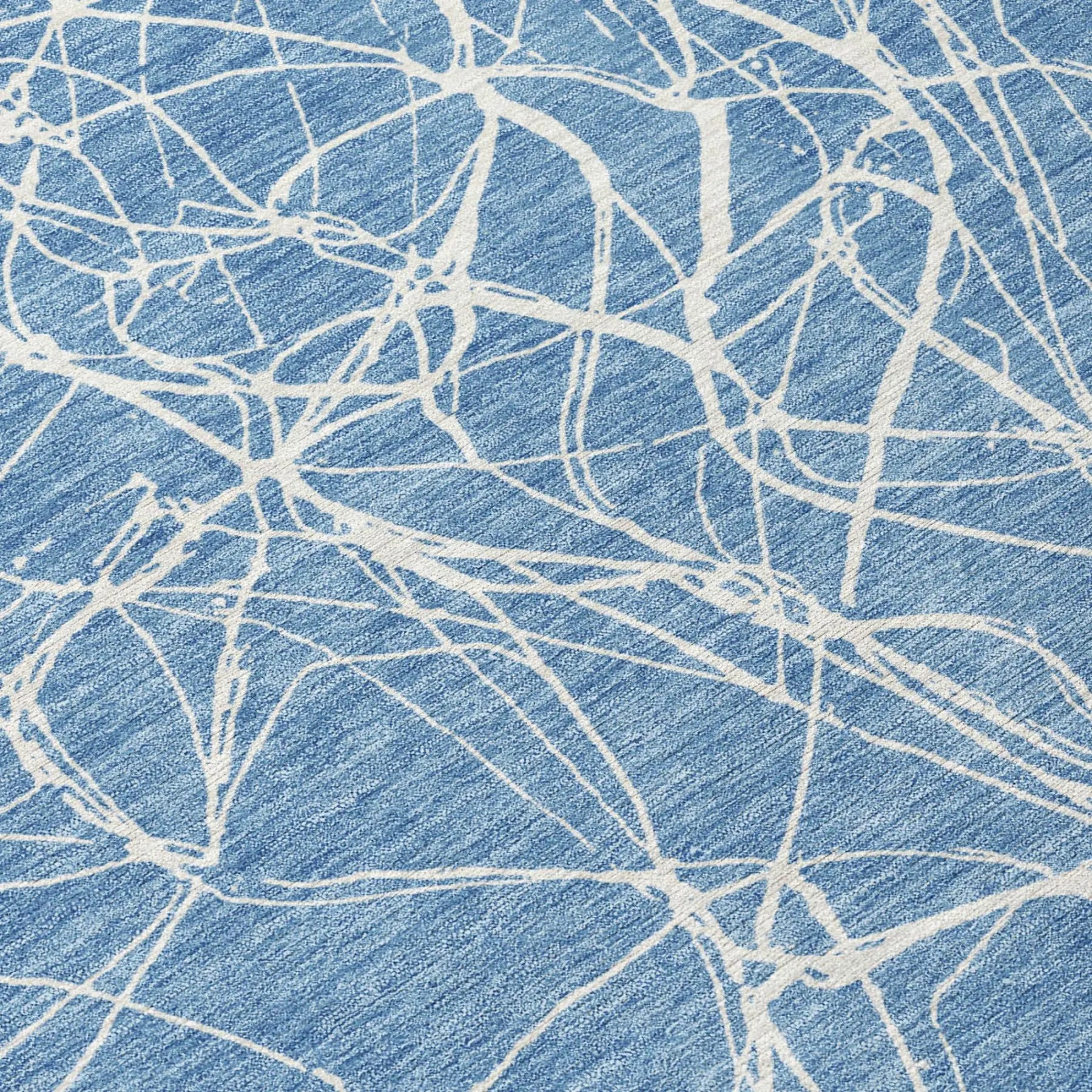 8' Denim Blue And Blue Round Abstract Washable Indoor Outdoor Area Rug Homeroots Outdoor