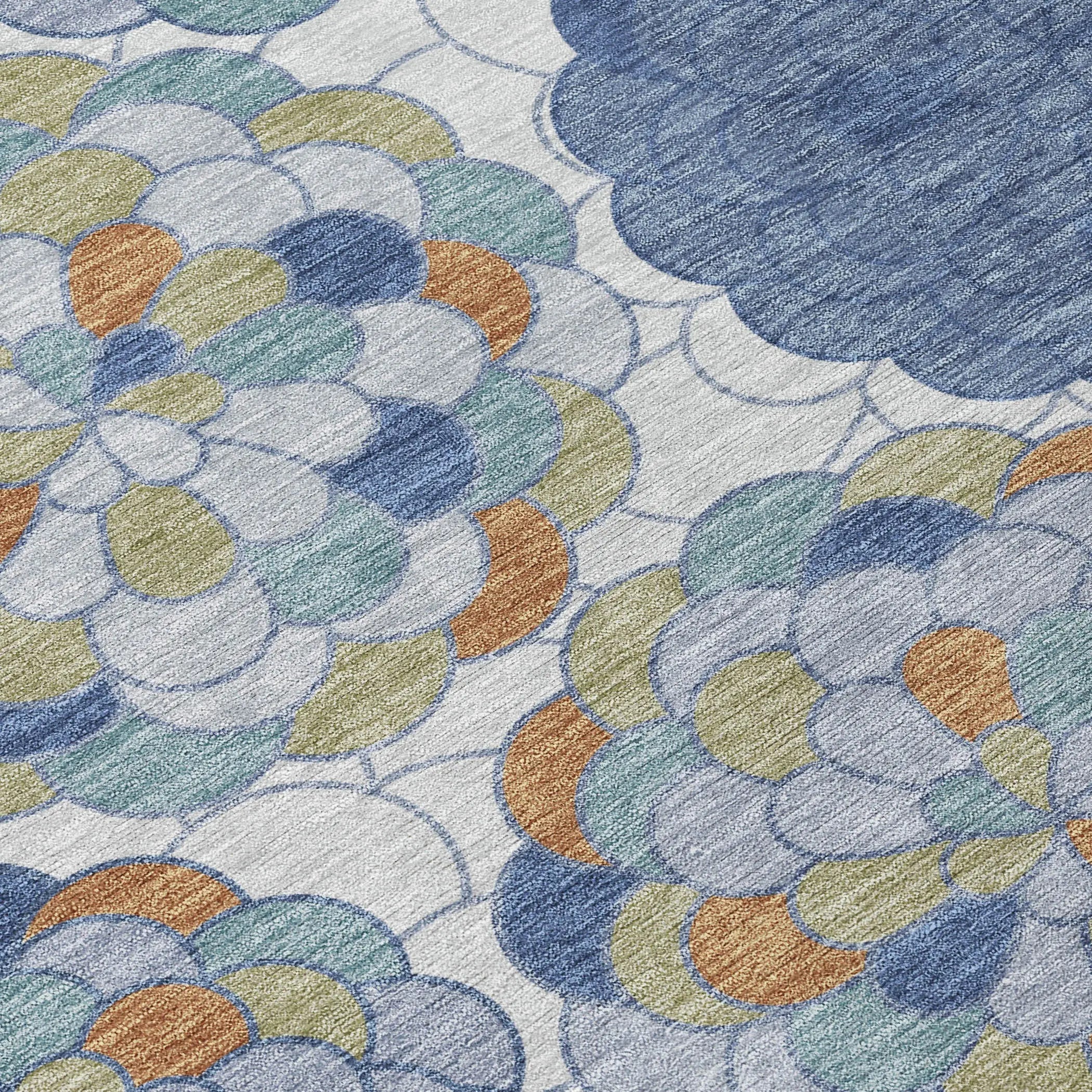 8' Denim Blue And Silver Round Floral Washable Indoor Outdoor Area Rug Homeroots Outdoor