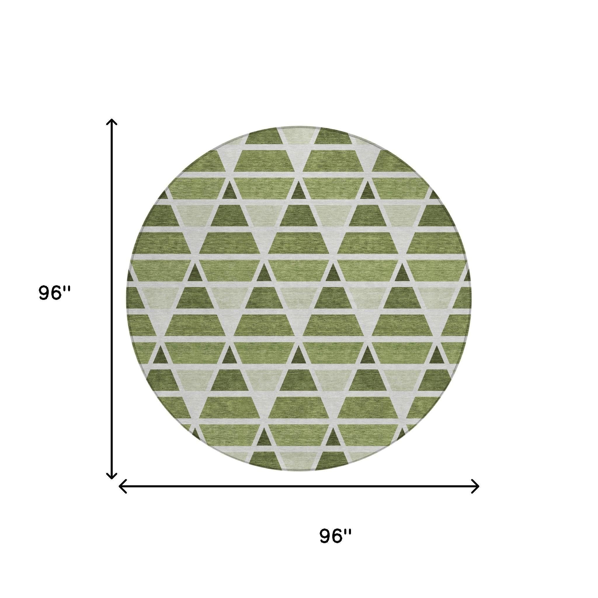 8' Fern Green And Green Round Geometric Washable Indoor Outdoor Area Rug Homeroots Outdoor