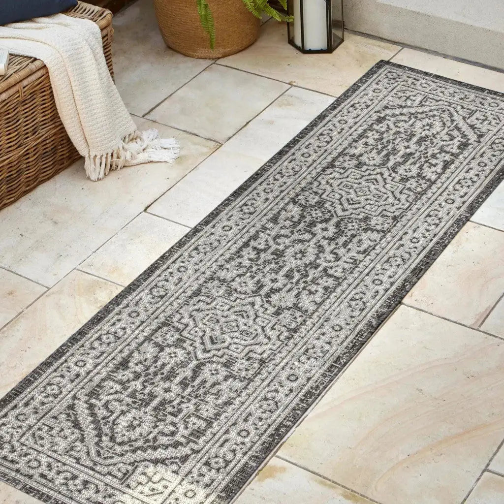 8' Gray And Black Medallion Indoor Outdoor Runner Rug Homeroots Outdoor