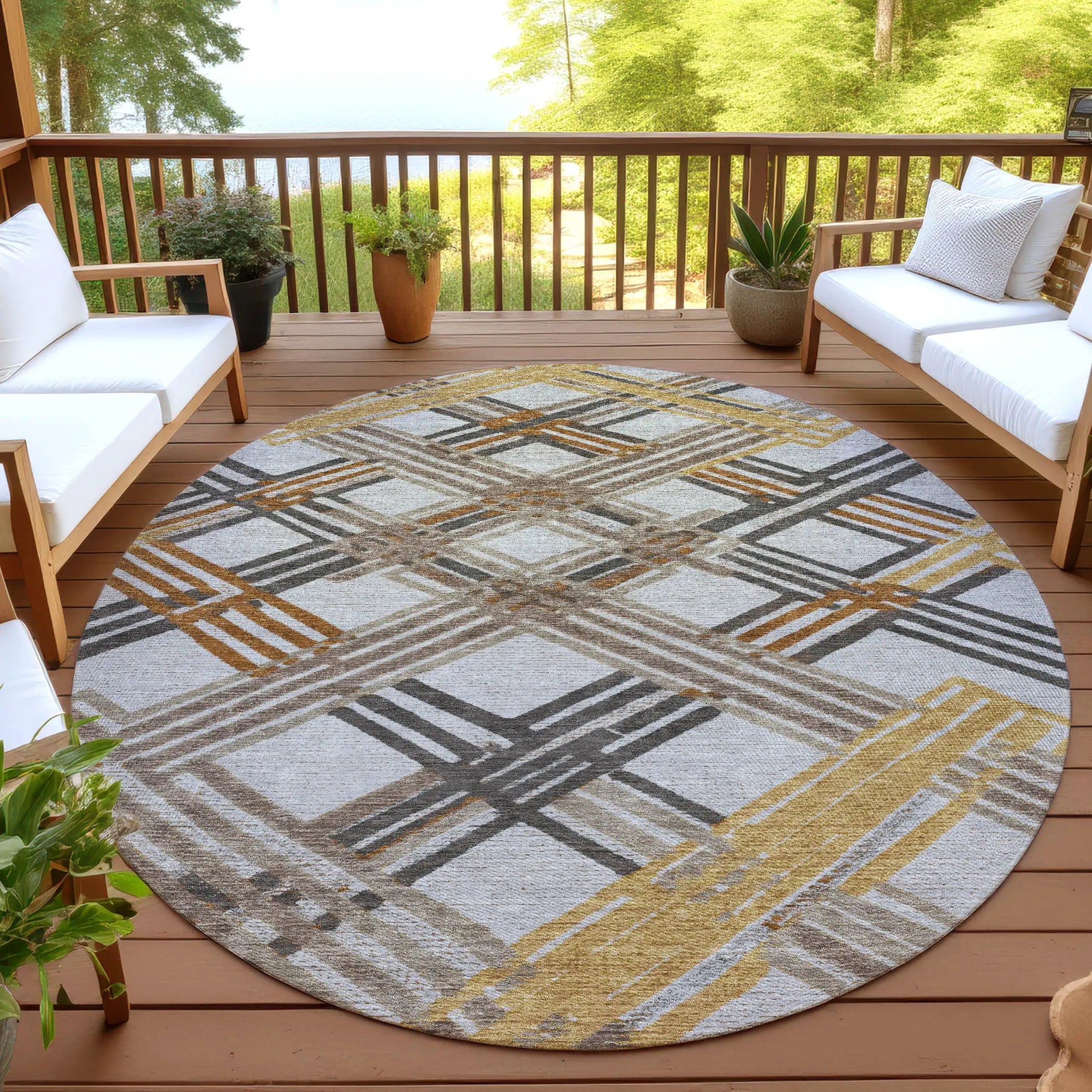 8' Gray And Gold Round Geometric Washable Indoor Outdoor Area Rug Homeroots Outdoor