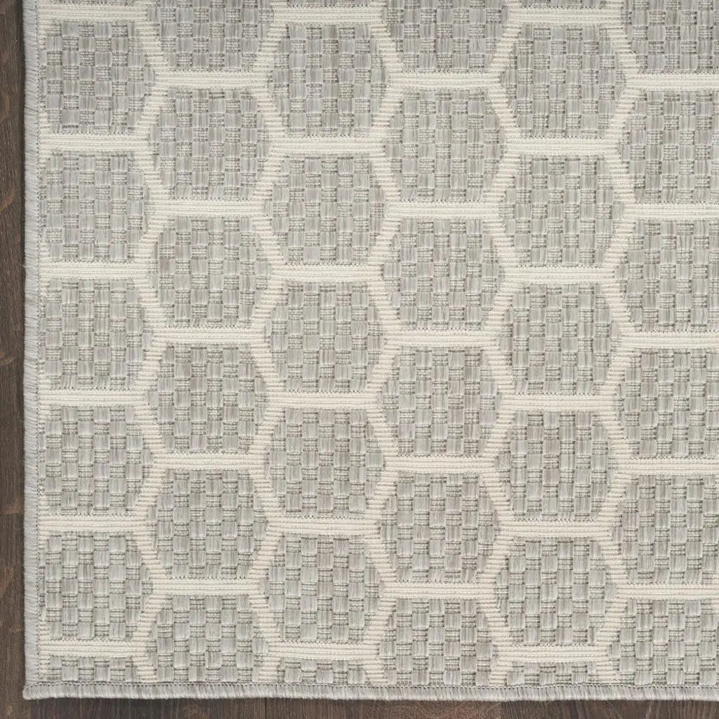 8' Gray And Ivory Geometric Indoor Outdoor Runner Rug Homeroots Outdoor