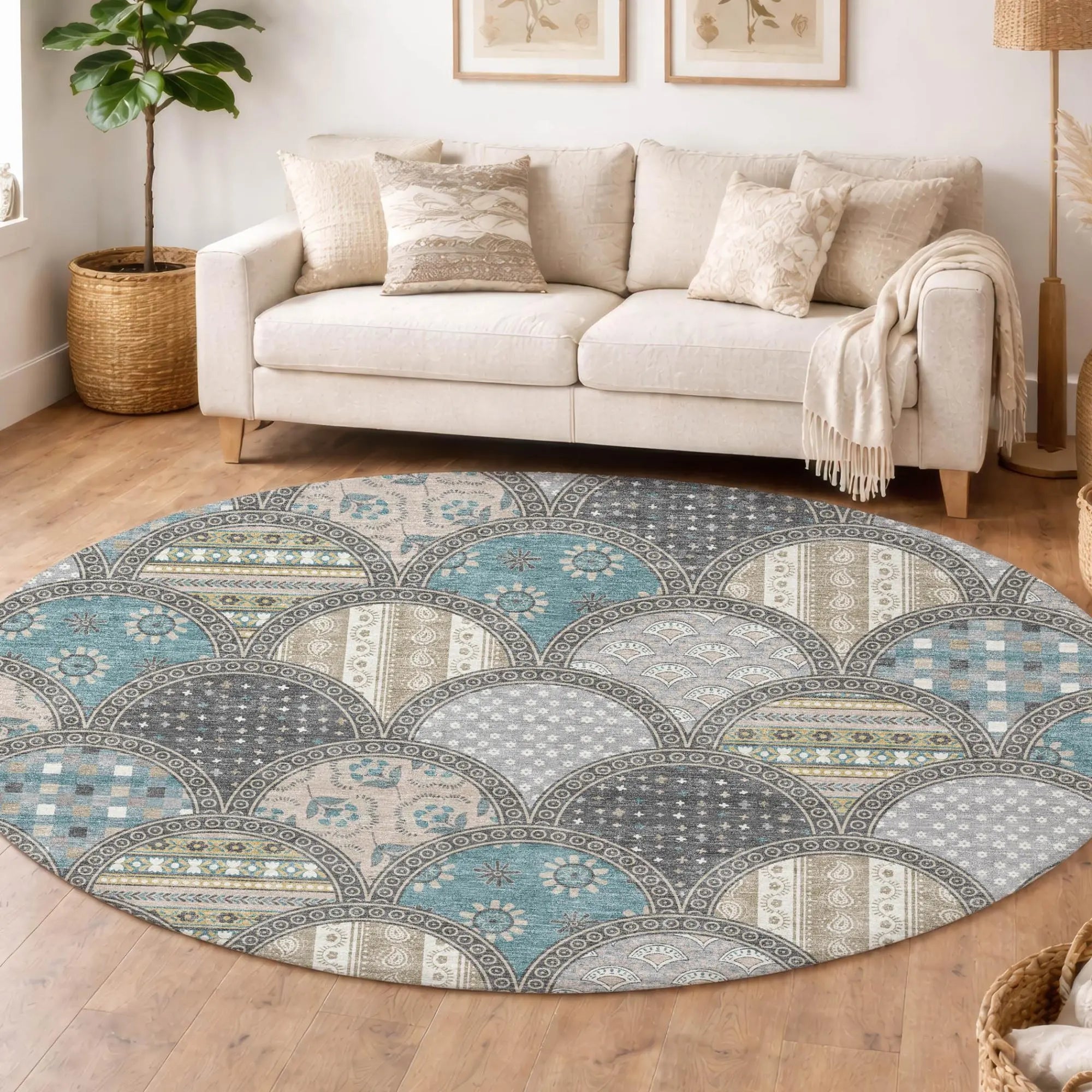 8' Gray And Silver Round Geometric Washable Indoor Outdoor Area Rug Homeroots Outdoor