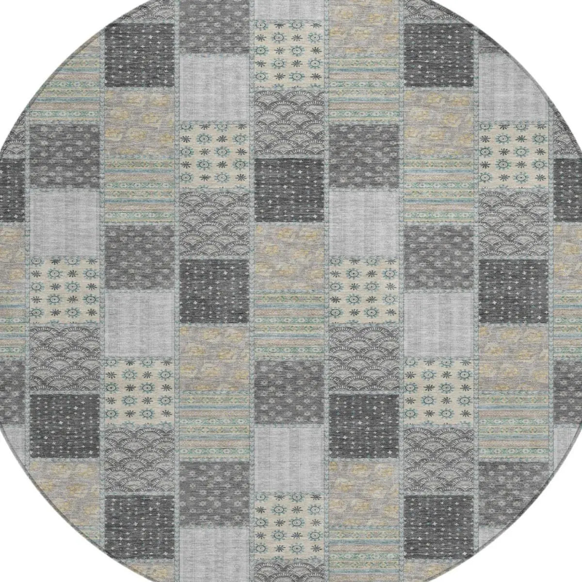 8' Gray And Silver Round Patchwork Washable Indoor Outdoor Area Rug Homeroots Outdoor