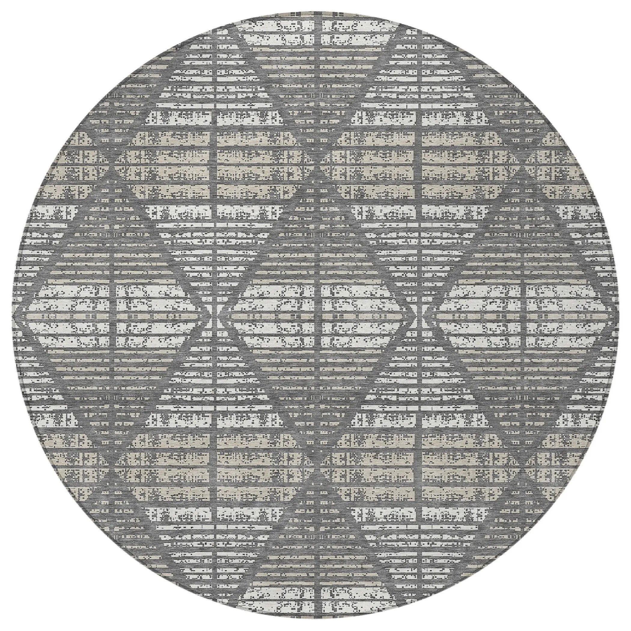 8' Gray And Taupe Round Geometric Washable Indoor Outdoor Area Rug Homeroots Outdoor