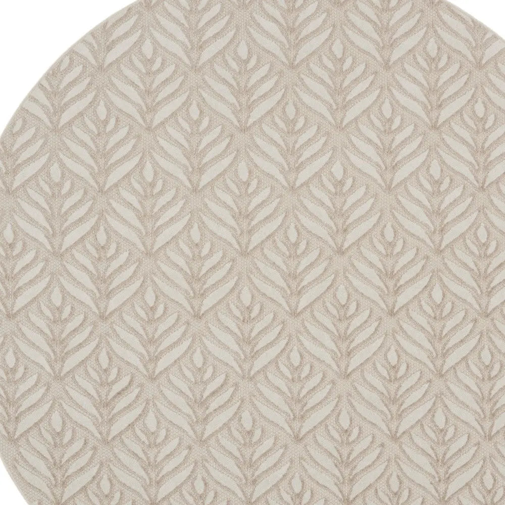 8' Gray and Ivory Round Floral Indoor Outdoor Area Rug Homeroots Outdoor