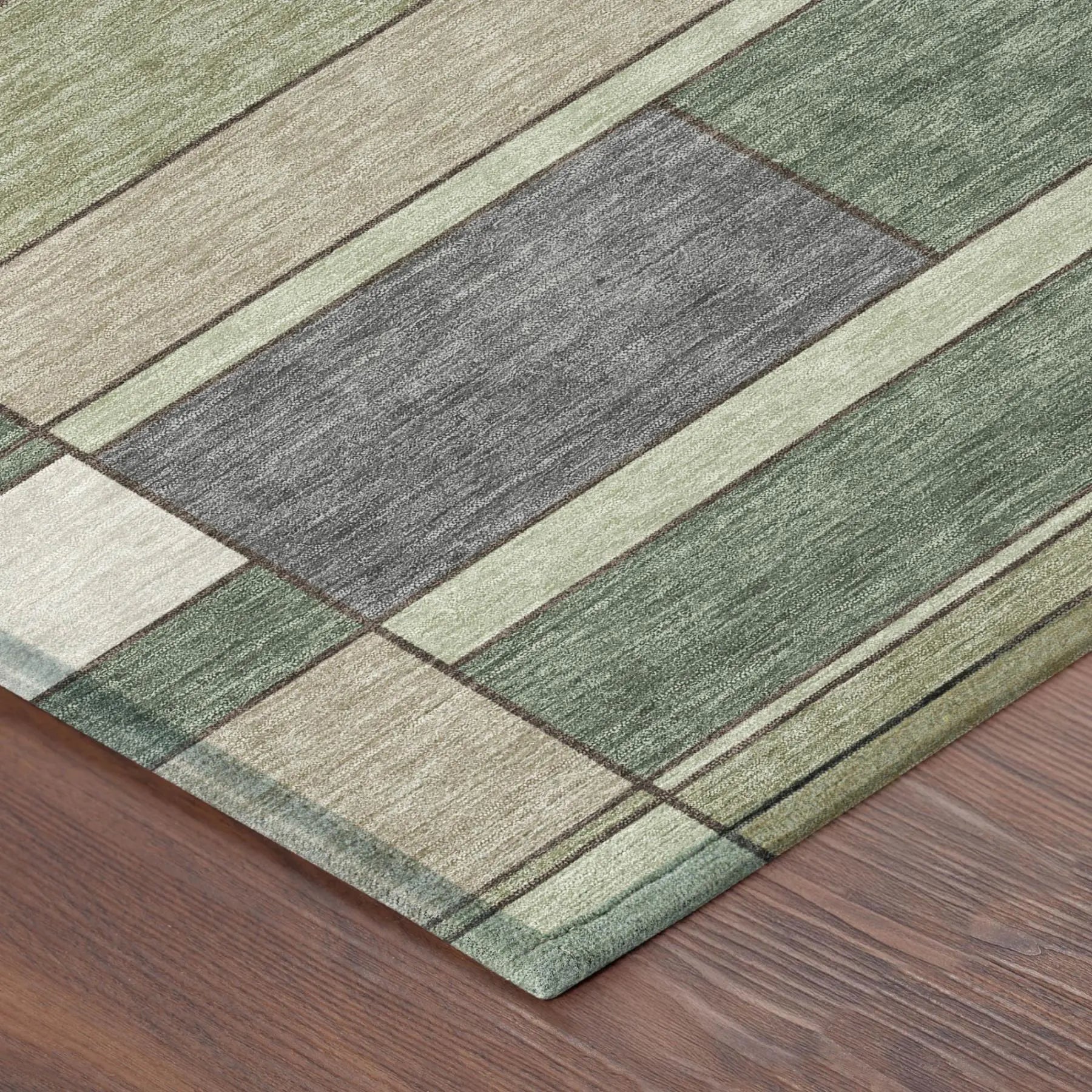 8' Green And Beige Round Geometric Washable Indoor Outdoor Area Rug Homeroots Outdoor