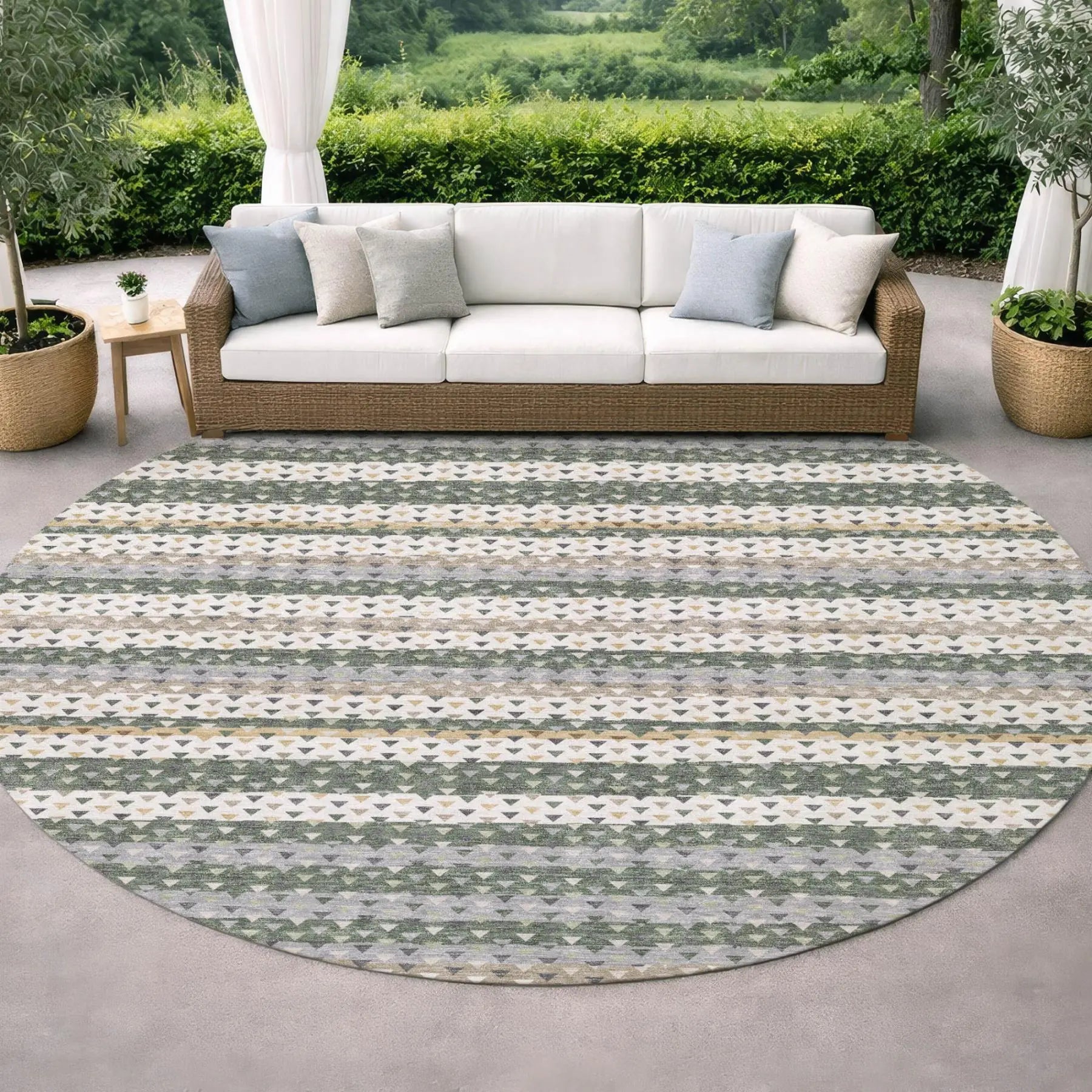 8' Green And Beige Round Striped Washable Indoor Outdoor Area Rug Homeroots Outdoor