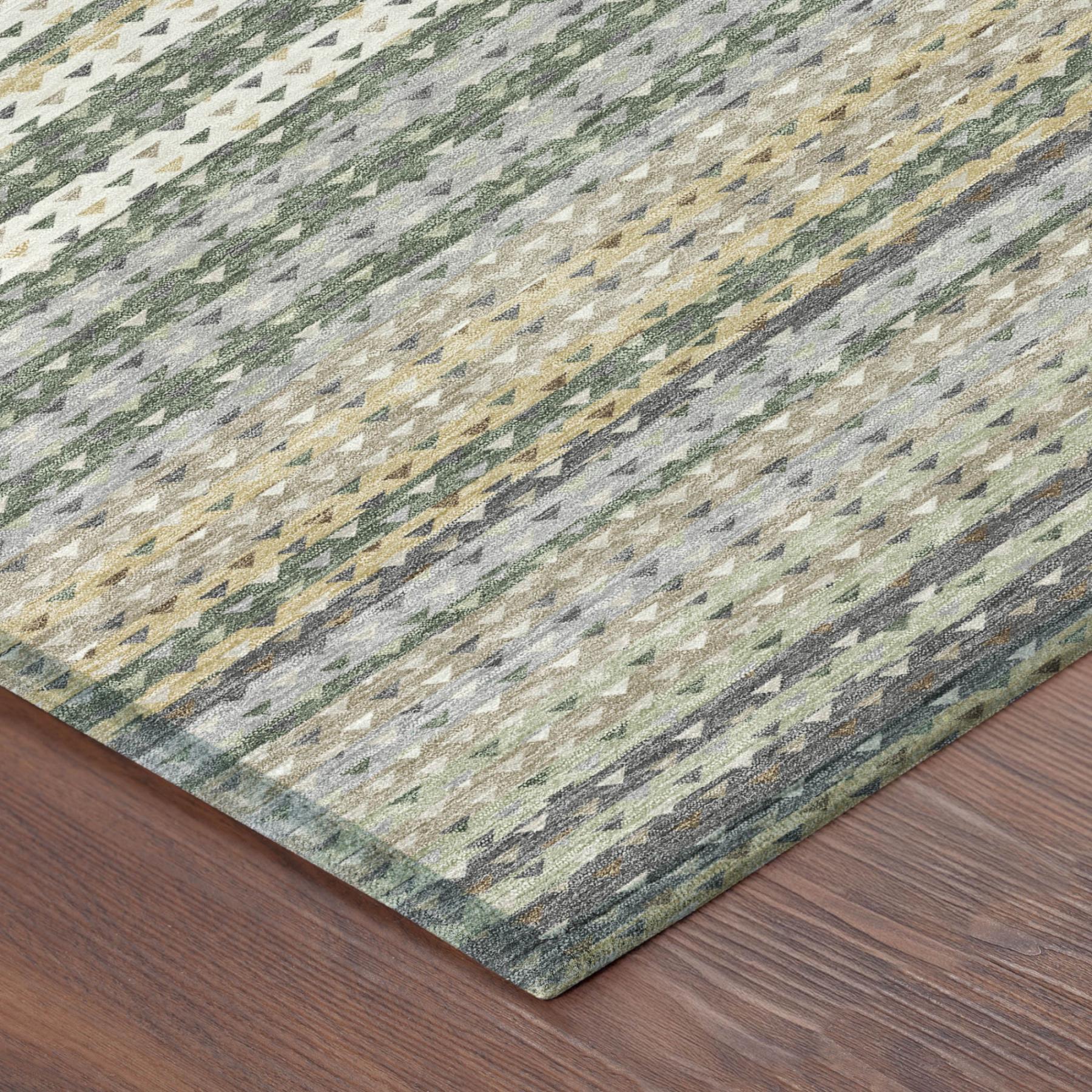 8' Green And Beige Round Striped Washable Indoor Outdoor Area Rug Homeroots Outdoor