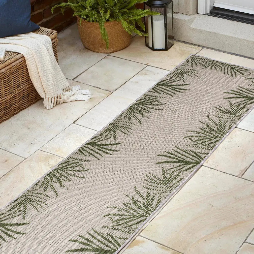 8' Green And Cream Floral Indoor Outdoor Runner Rug Homeroots Outdoor