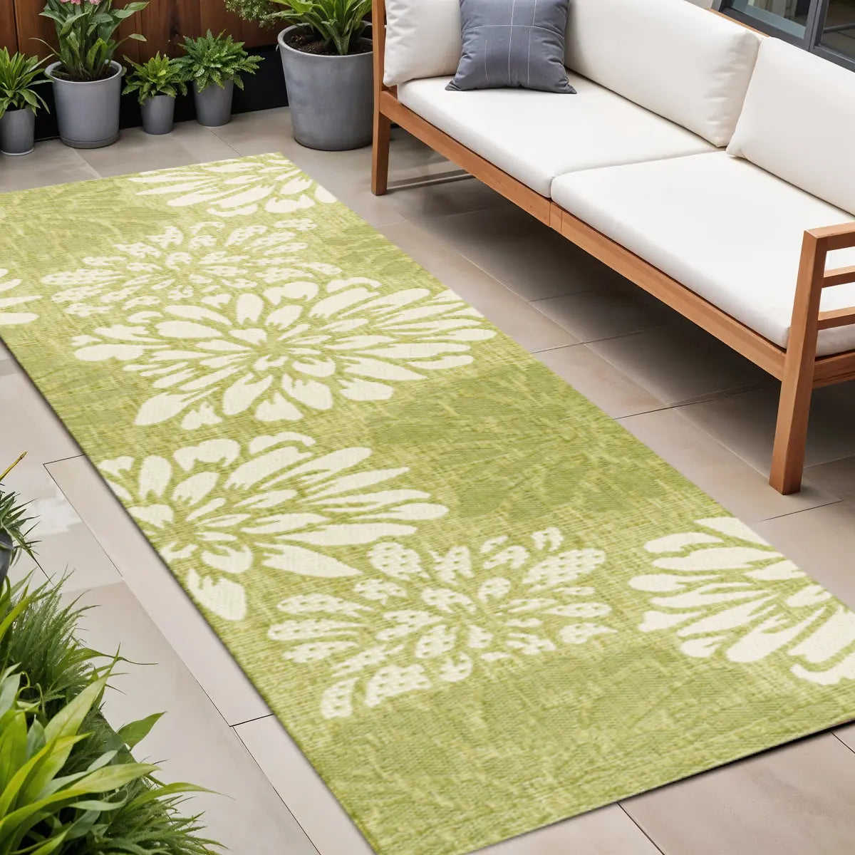 8' Green And Cream Floral Indoor Outdoor Runner Rug Homeroots Outdoor