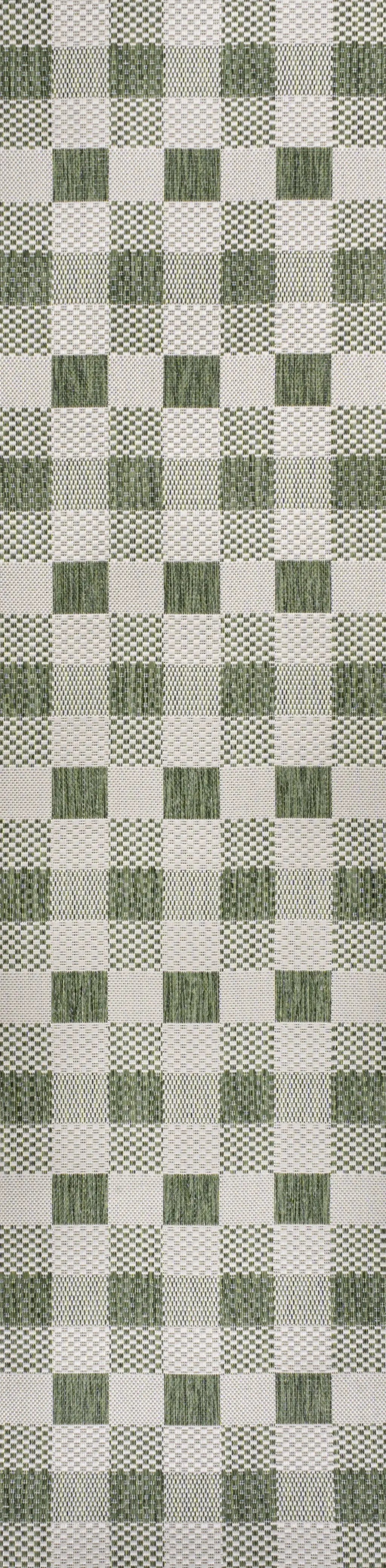 8' Green And Cream Geometric Indoor Outdoor Runner Rug Homeroots Outdoor