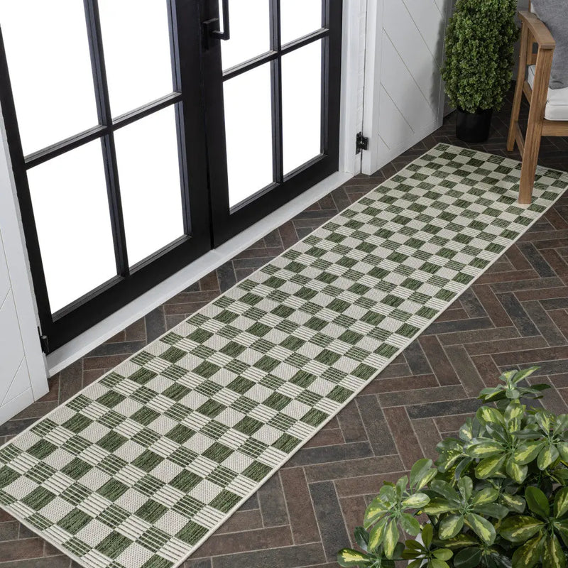8' Green And Cream Geometric Indoor Outdoor Runner Rug Homeroots Outdoor
