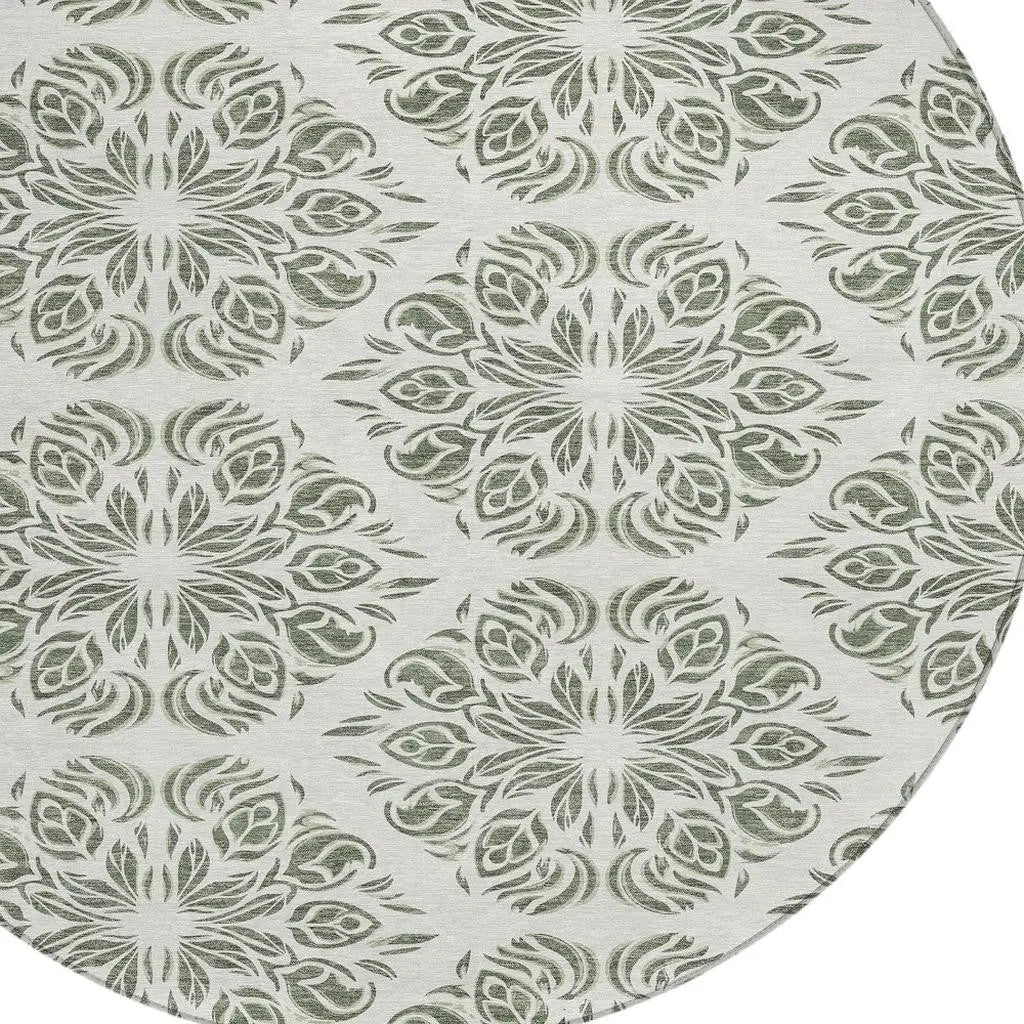 8' Green And Ivory Round Damask Washable Indoor Outdoor Area Rug Homeroots Outdoor