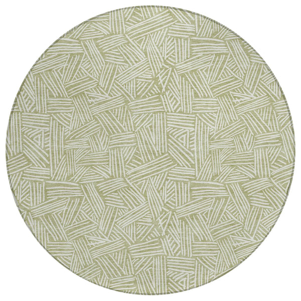 8' Green And Ivory Round Geometric Washable Indoor Outdoor Area Rug Homeroots Outdoor