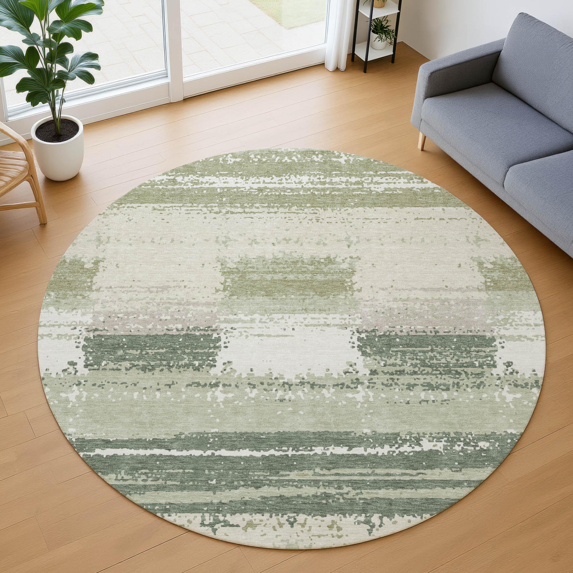 8' Green And Ivory Round Geometric Washable Indoor Outdoor Area Rug Homeroots Outdoor