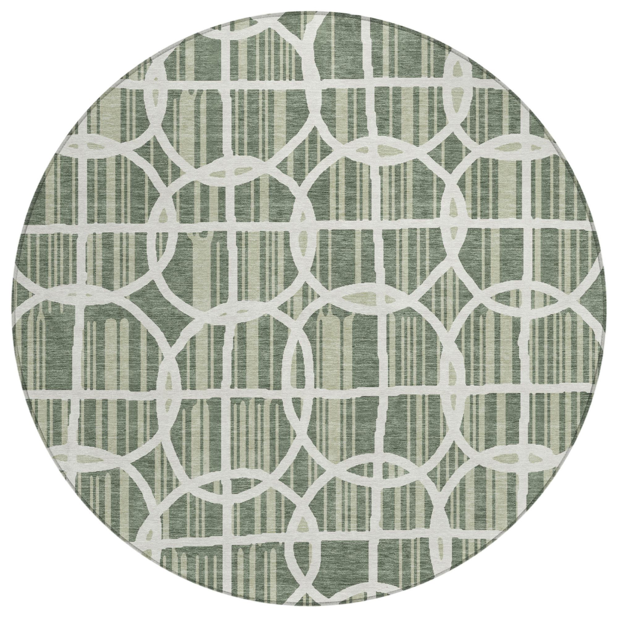 8' Green And Ivory Round Geometric Washable Indoor Outdoor Area Rug Homeroots Outdoor