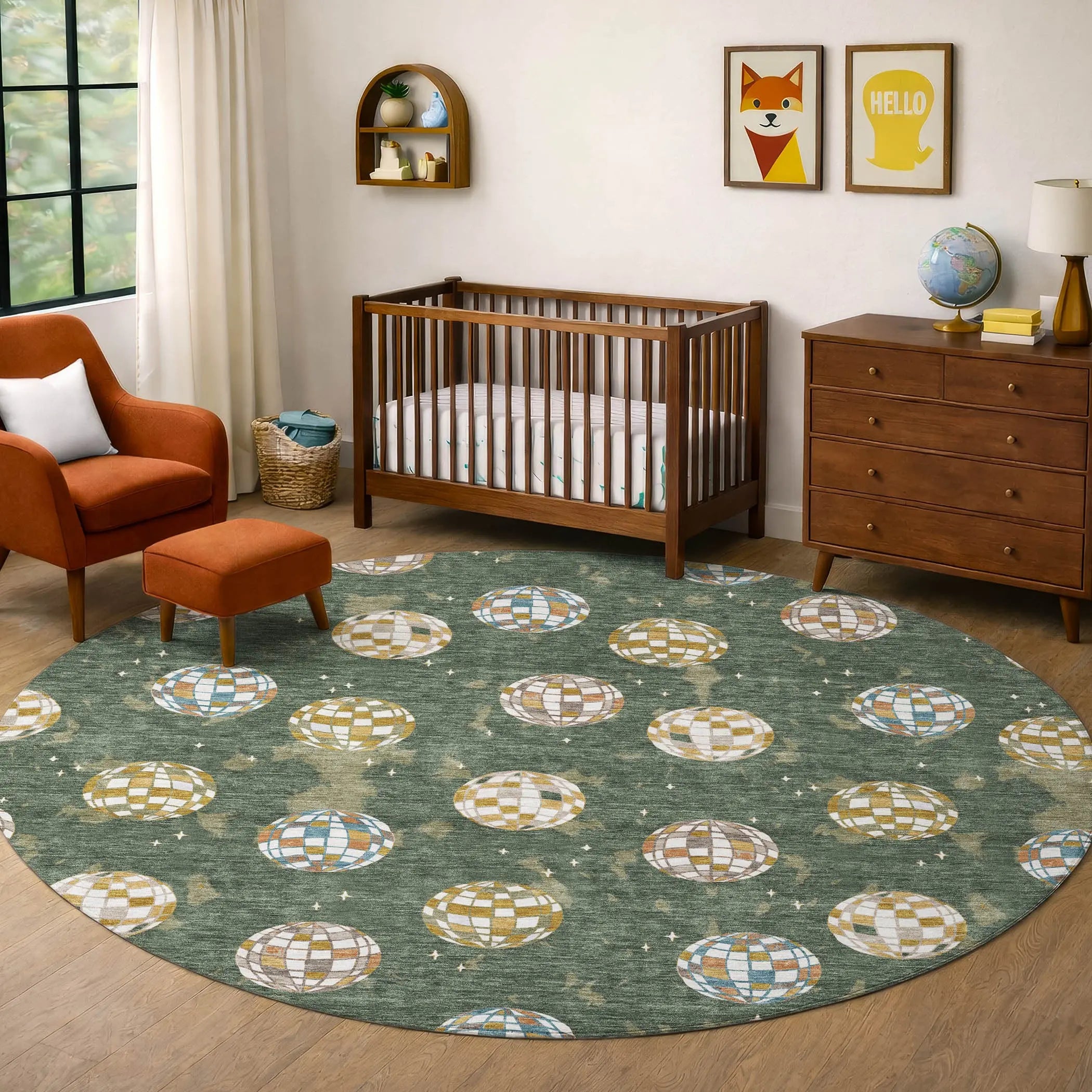8' Green And Pearl Round Geometric Washable Indoor Outdoor Area Rug Homeroots Outdoor