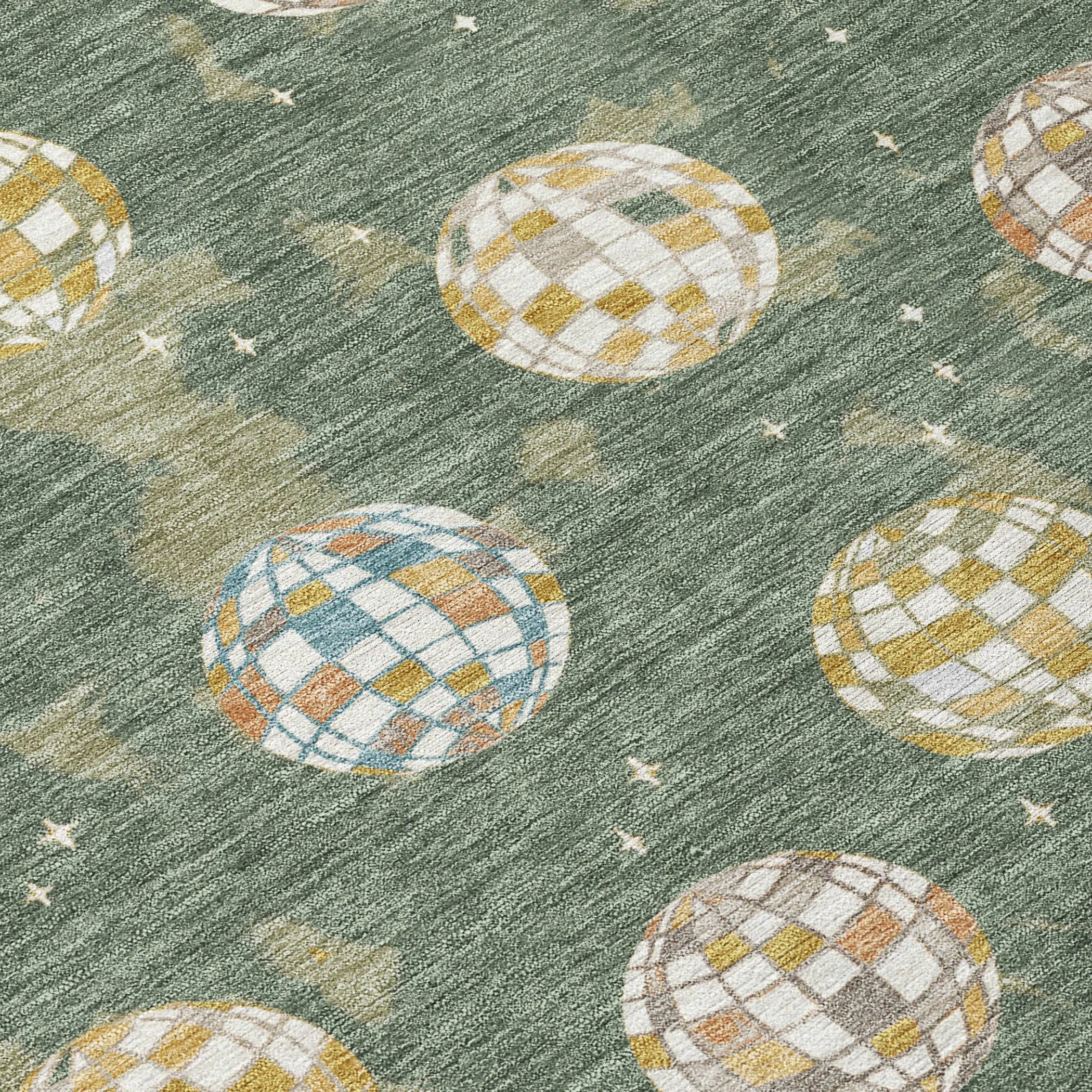 8' Green And Pearl Round Geometric Washable Indoor Outdoor Area Rug Homeroots Outdoor