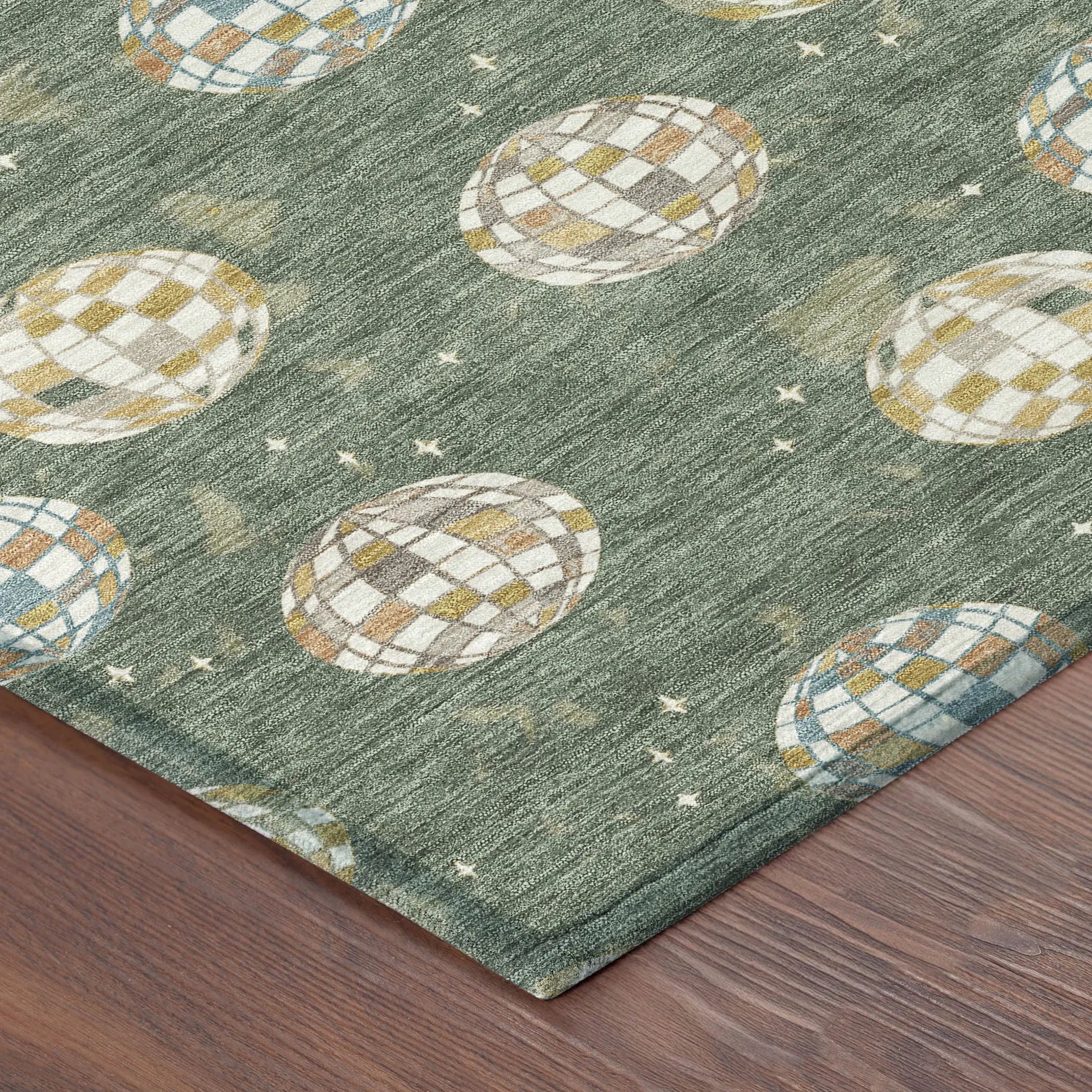 8' Green And Pearl Round Geometric Washable Indoor Outdoor Area Rug Homeroots Outdoor