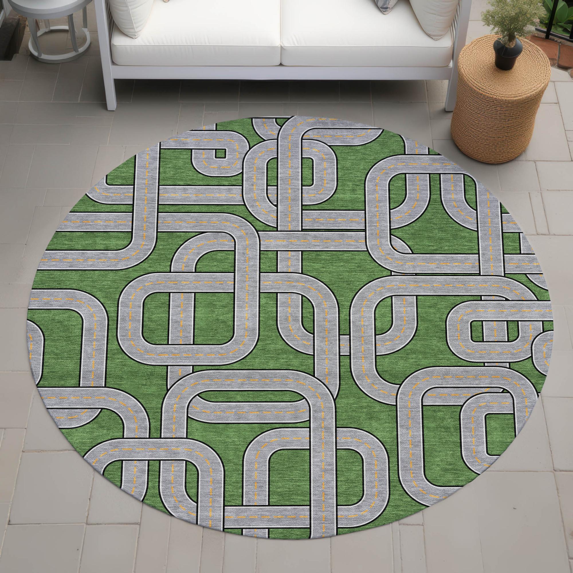 8' Green And Pewter Round Geometric Washable Indoor Outdoor Area Rug Homeroots Outdoor