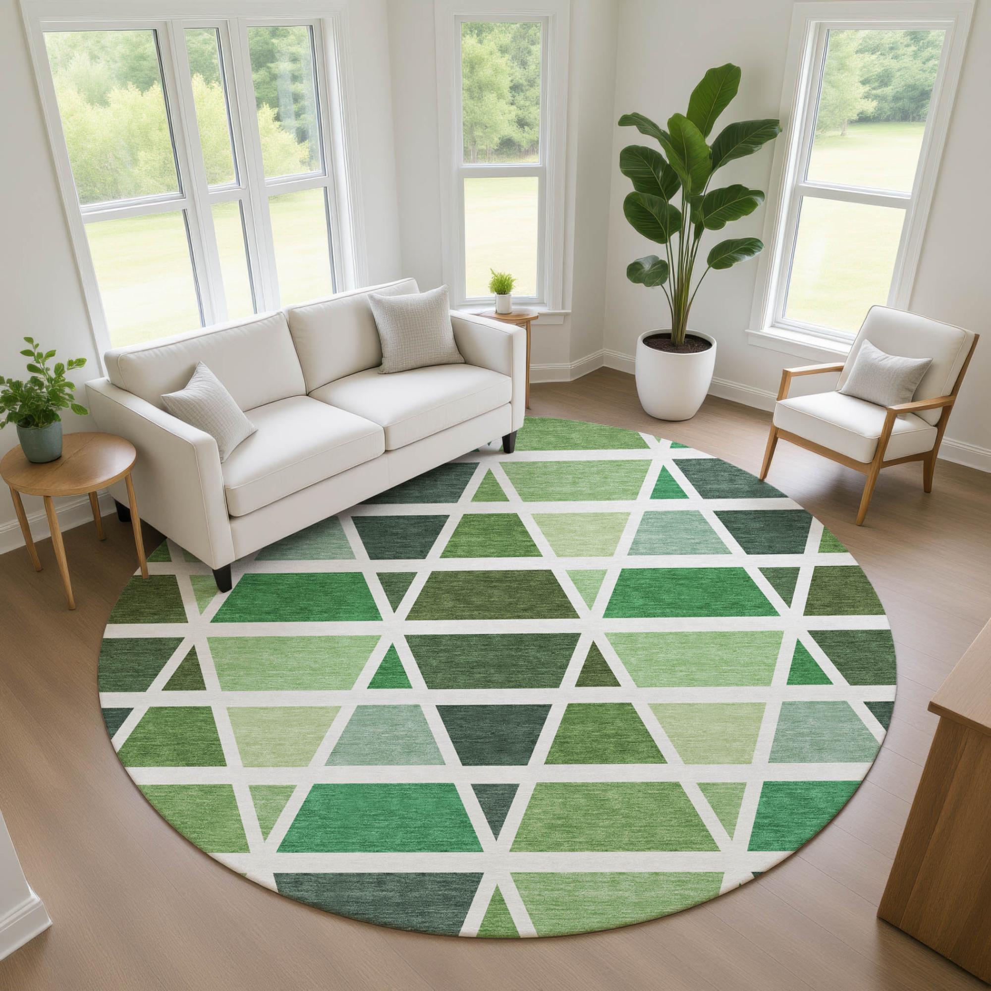 8' Green And White Round Geometric Washable Indoor Outdoor Area Rug Homeroots Outdoor