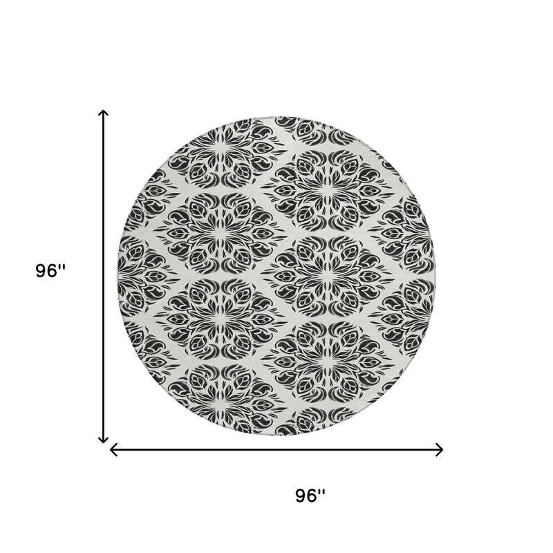 8' Ivory And Black Round Damask Washable Indoor Outdoor Area Rug Homeroots Outdoor