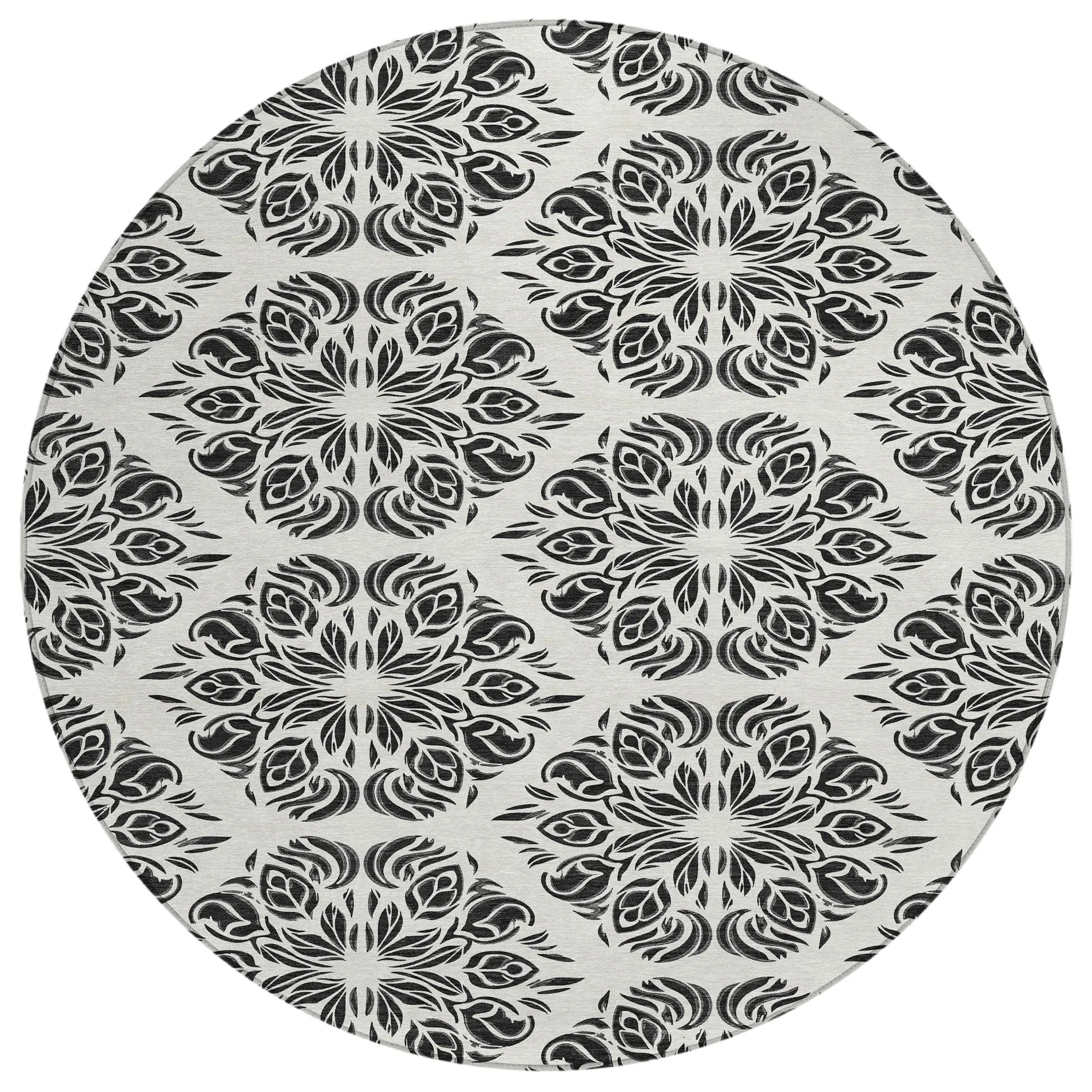 8' Ivory And Black Round Damask Washable Indoor Outdoor Area Rug Homeroots Outdoor