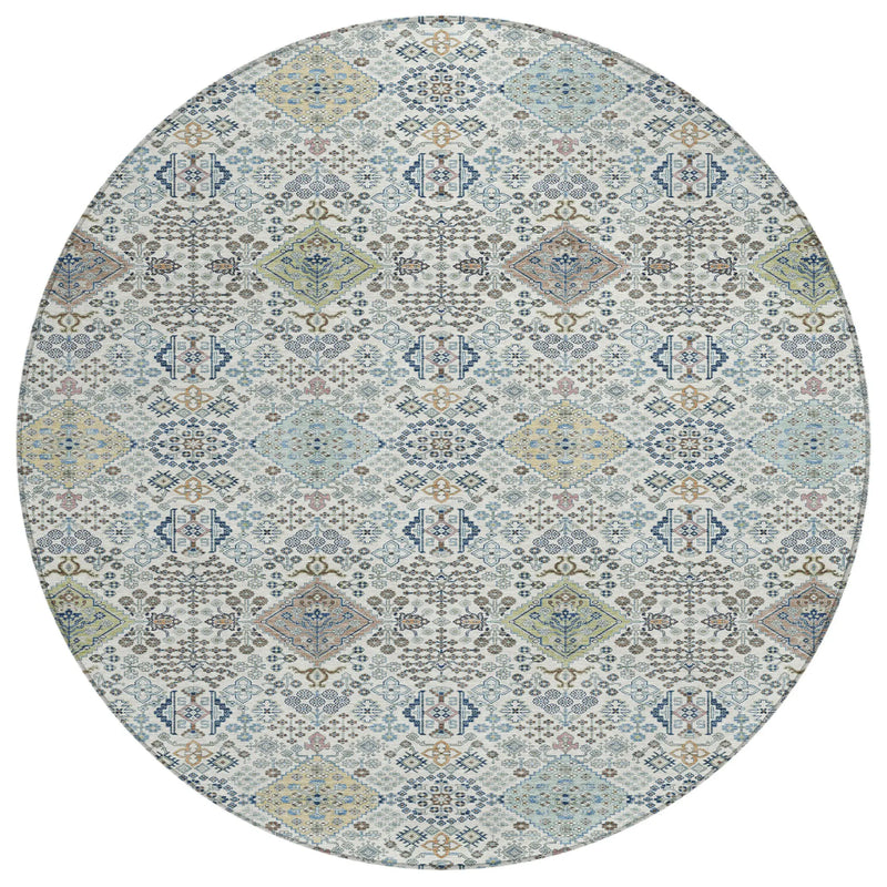 8' Ivory And Blue Round Oriental Washable Indoor Outdoor Area Rug Homeroots Outdoor