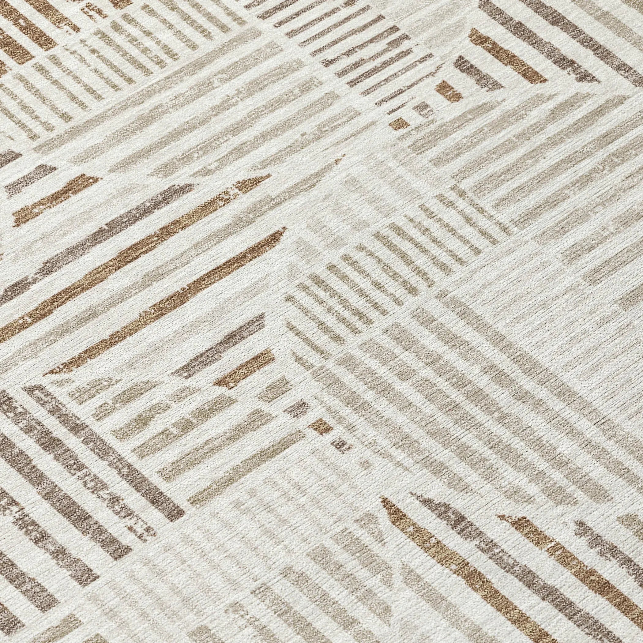 8' Ivory And Graphite Round Geometric Washable Indoor Outdoor Area Rug Homeroots Outdoor