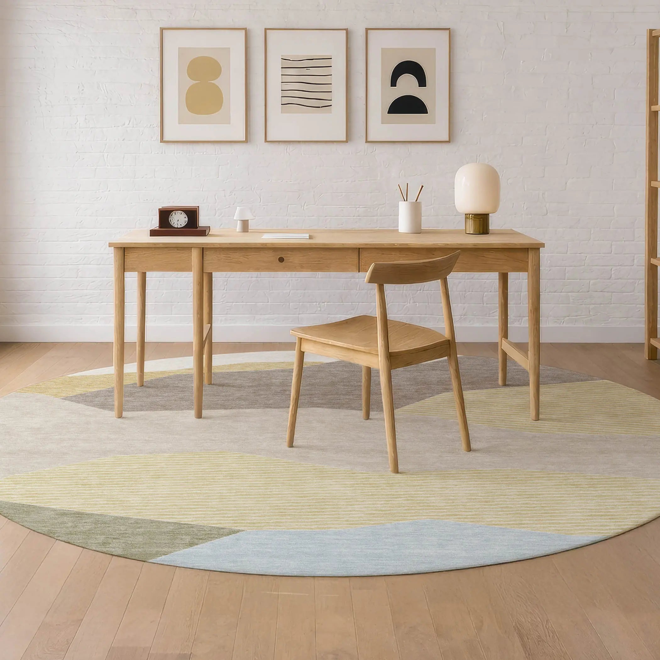8' Ivory And Green Round Geometric Washable Indoor Outdoor Area Rug Homeroots Outdoor