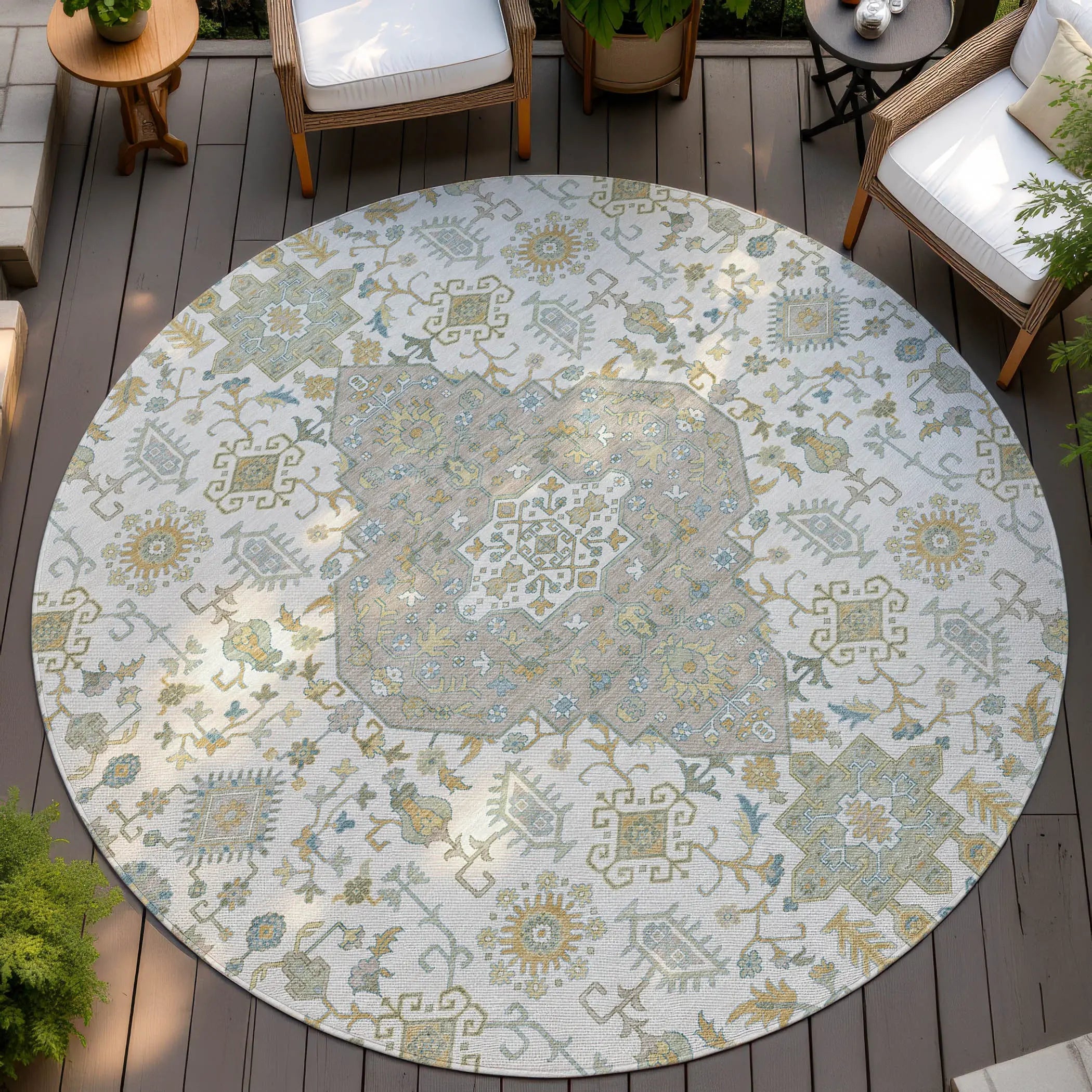 8' Ivory And Green Round Medallion Washable Indoor Outdoor Area Rug Homeroots Outdoor