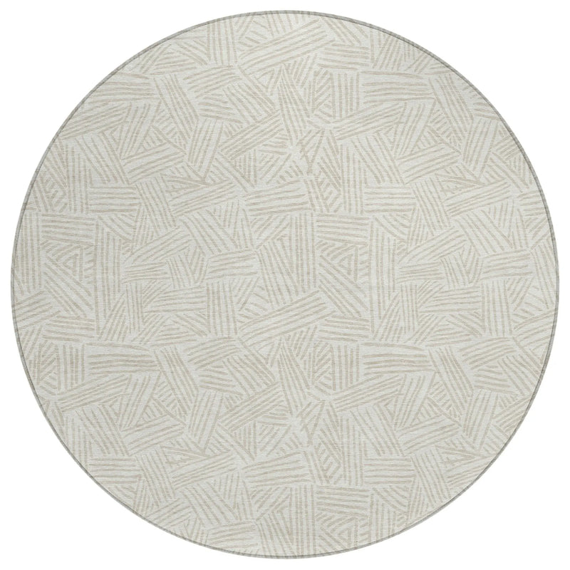 8' Ivory And Silver Round Geometric Washable Indoor Outdoor Area Rug Homeroots Outdoor