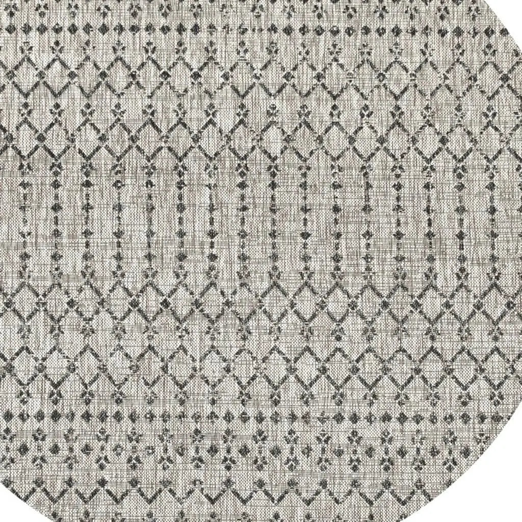 8' Light Gray And Black Round Trellis Indoor Outdoor Area Rug Homeroots Outdoor